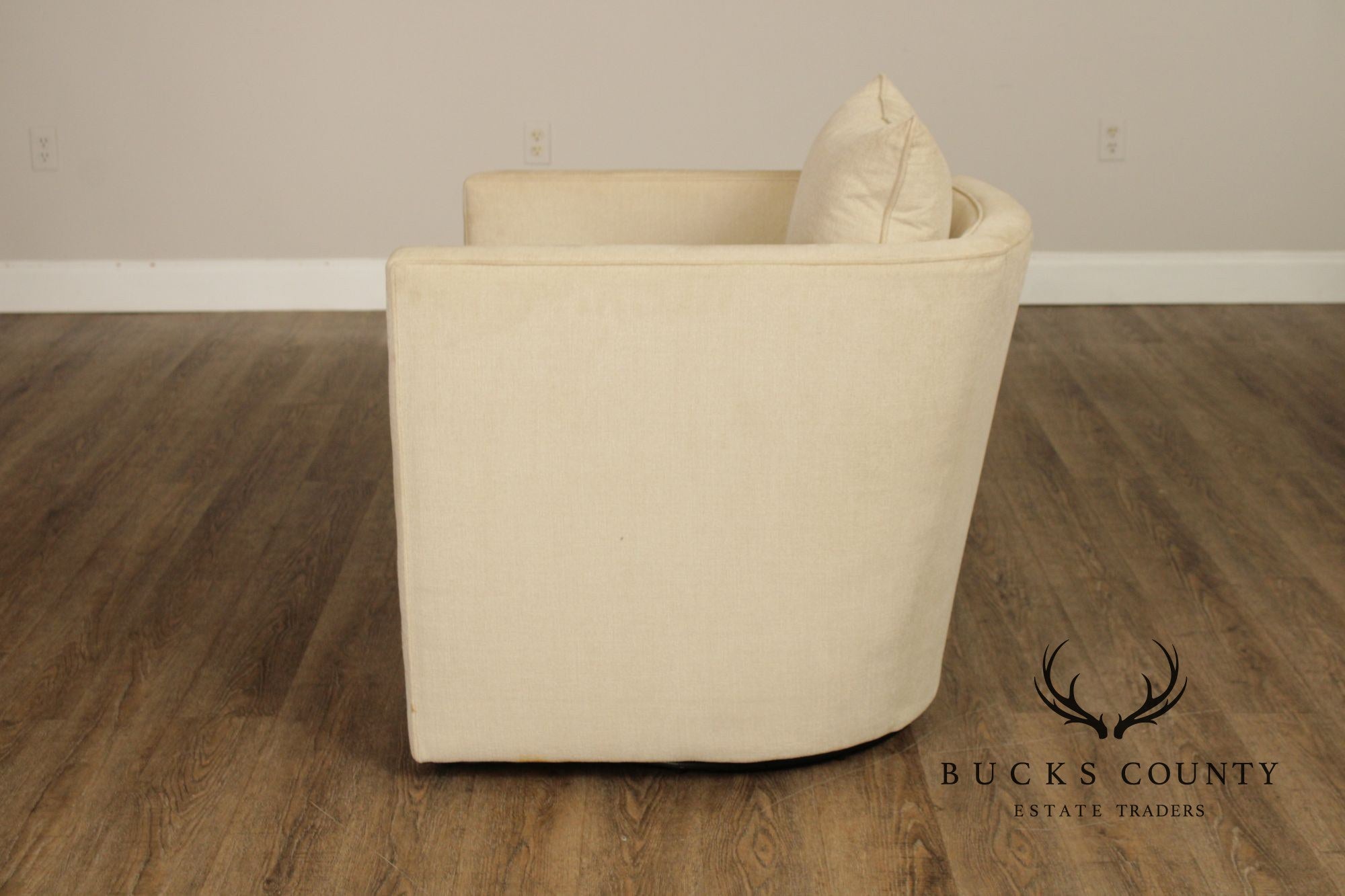 Contemporary American Made Robin Bruce "Rothko" Pair Of Upholstered Swivel Lounge Chairs