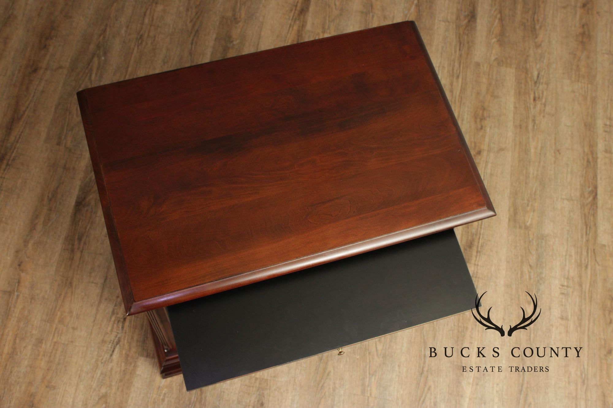 Kincaid Chippendale Style Pair of Cherry Chest Nightstands