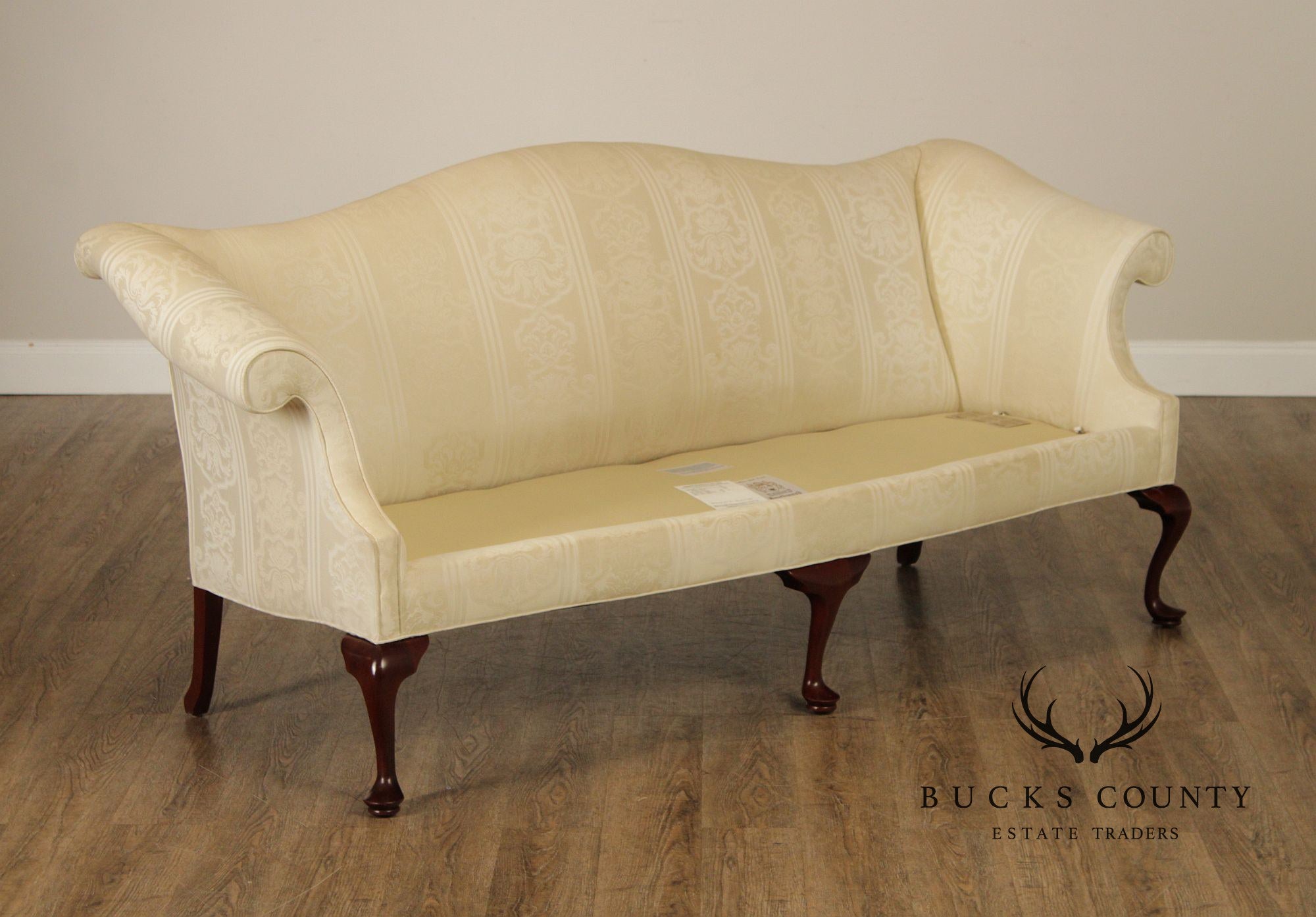 Southwood Queen Anne Style Mahogany Sofa
