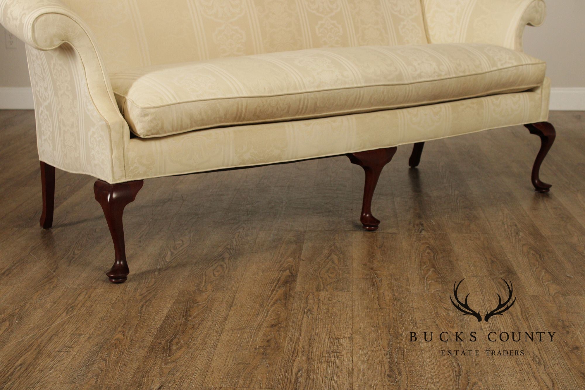 Southwood Queen Anne Style Mahogany Sofa