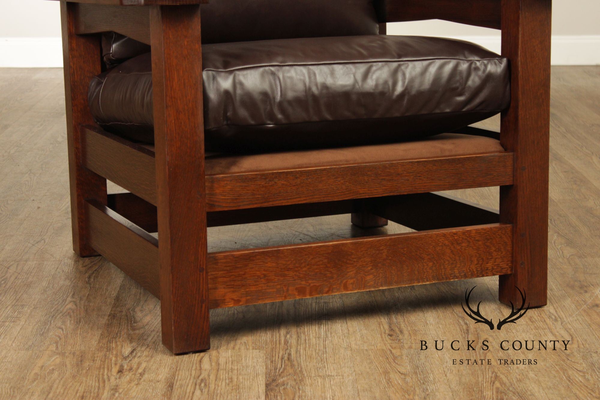 Stickley Mission Collection Oak And Brown Leather Eastwood Chair