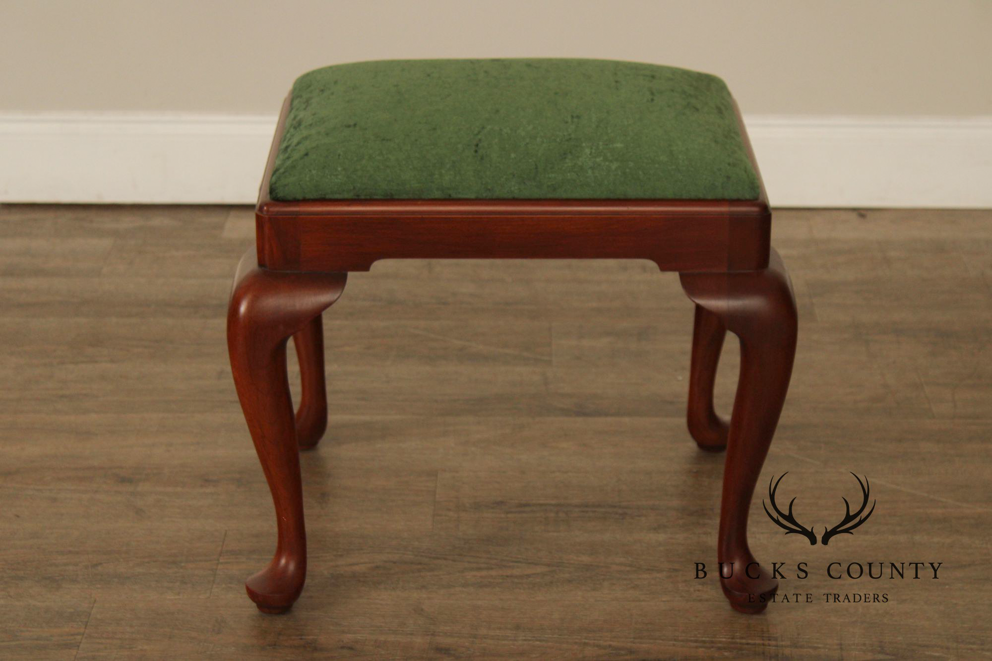 Henkel Harris Queen Anne Style Cherry Bench