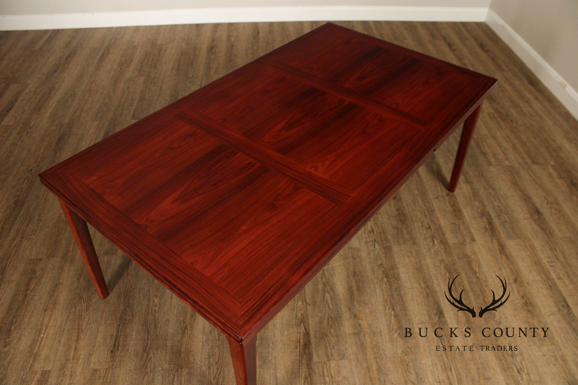Skovby Danish Modern Rosewood Expandable Dining Table