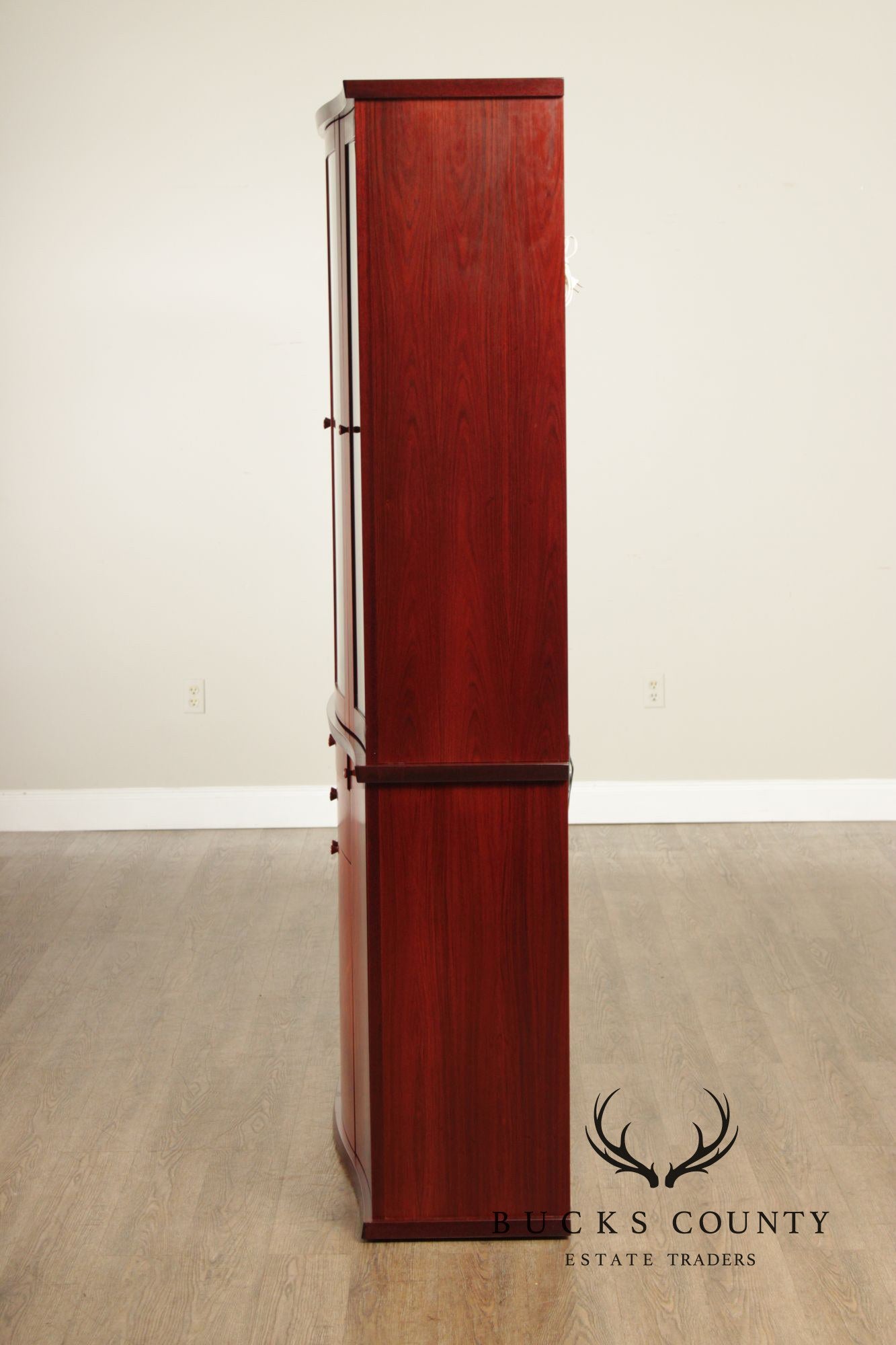 Skovby Danish Modern Rosewood China Cabinet Sideboard