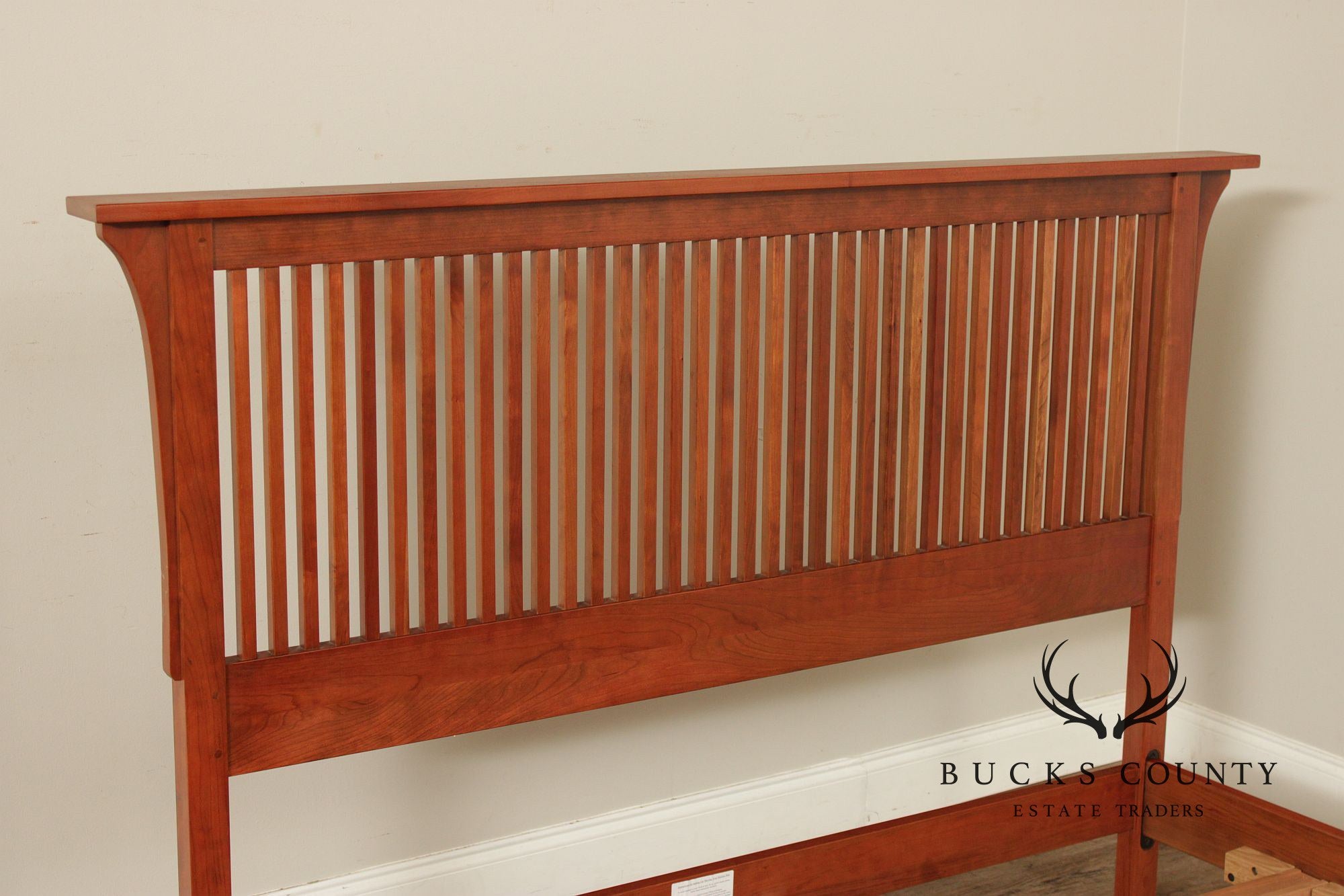 Stickley Mission Collection Cherry Queen Spindle Bed