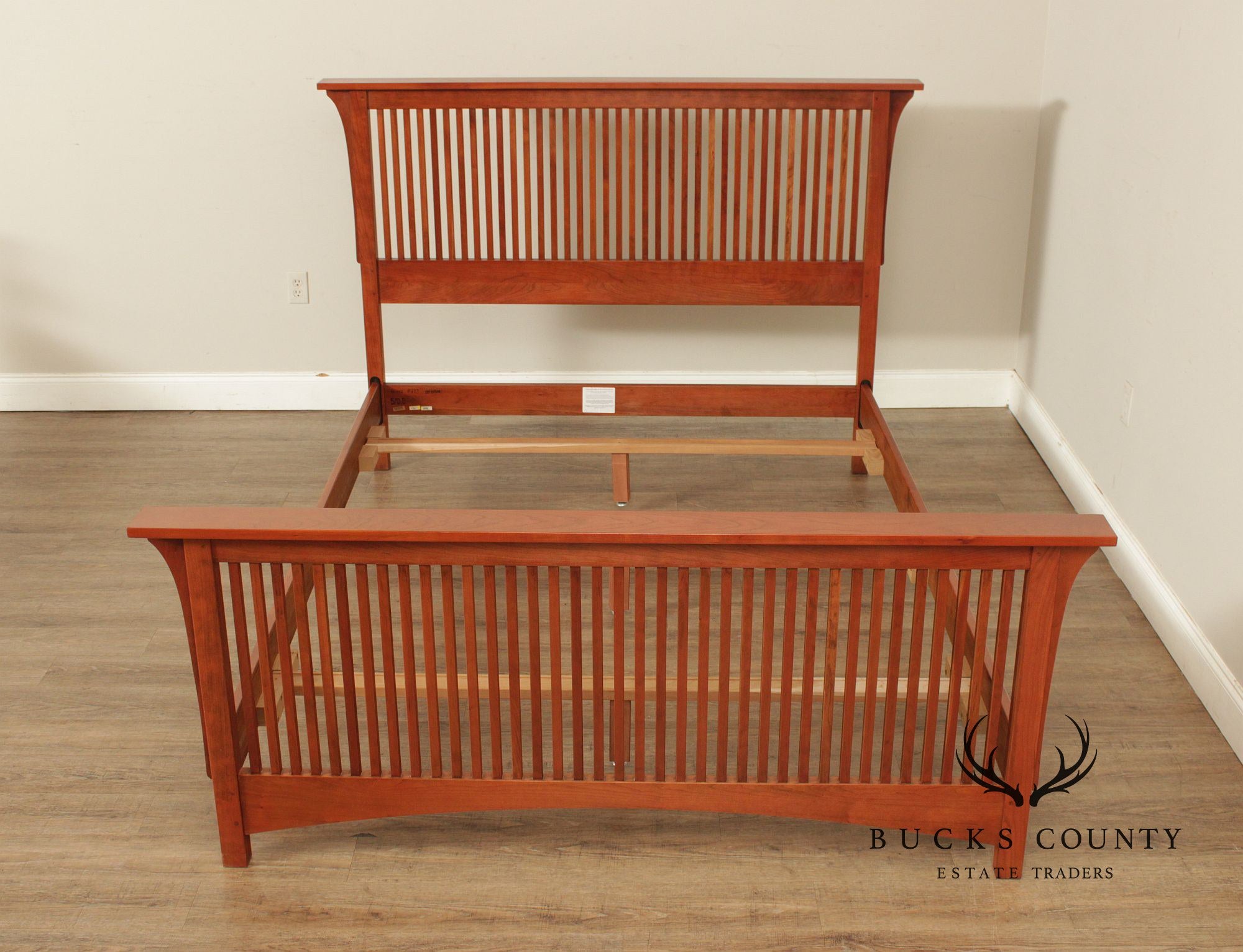 Stickley Mission Collection Cherry Queen Spindle Bed