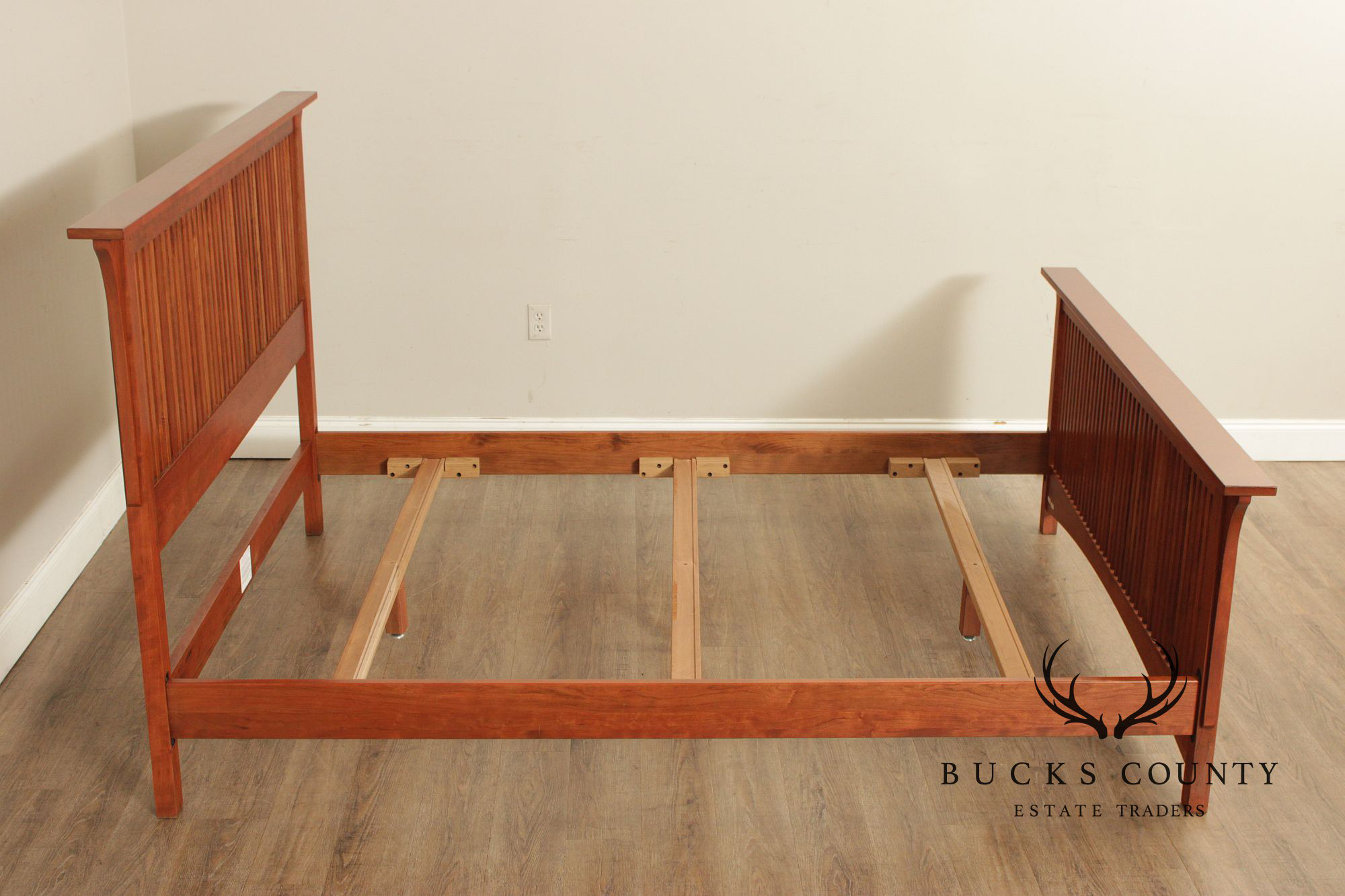 Stickley Mission Collection Cherry Queen Spindle Bed