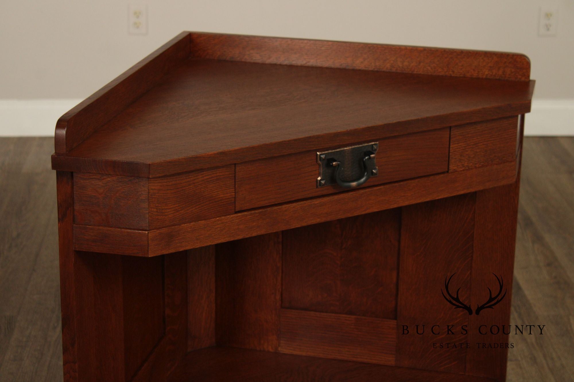 Stickley Mission Collection Oak Corner Console Table