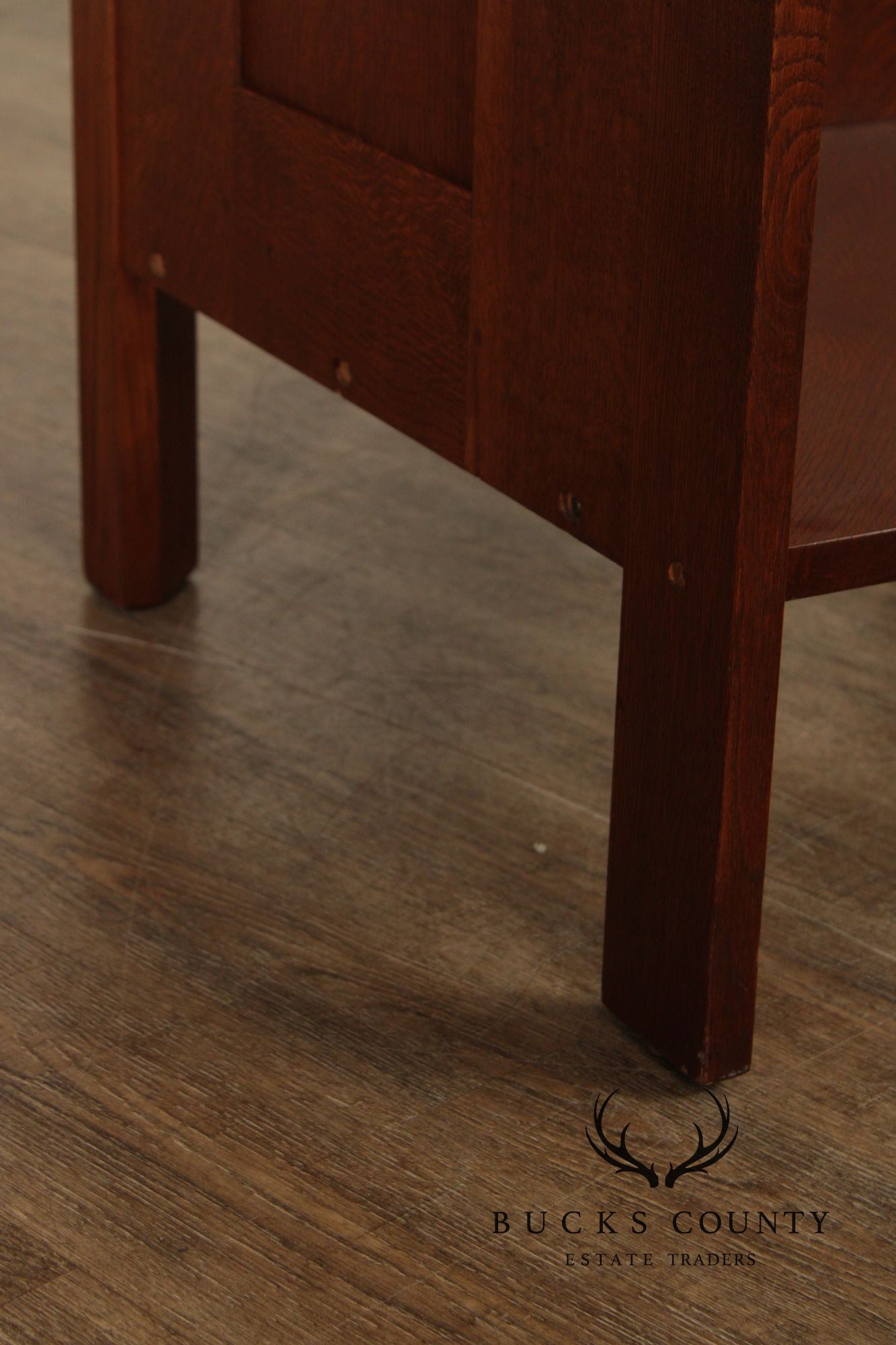 Stickley Mission Collection Oak Corner Console Table