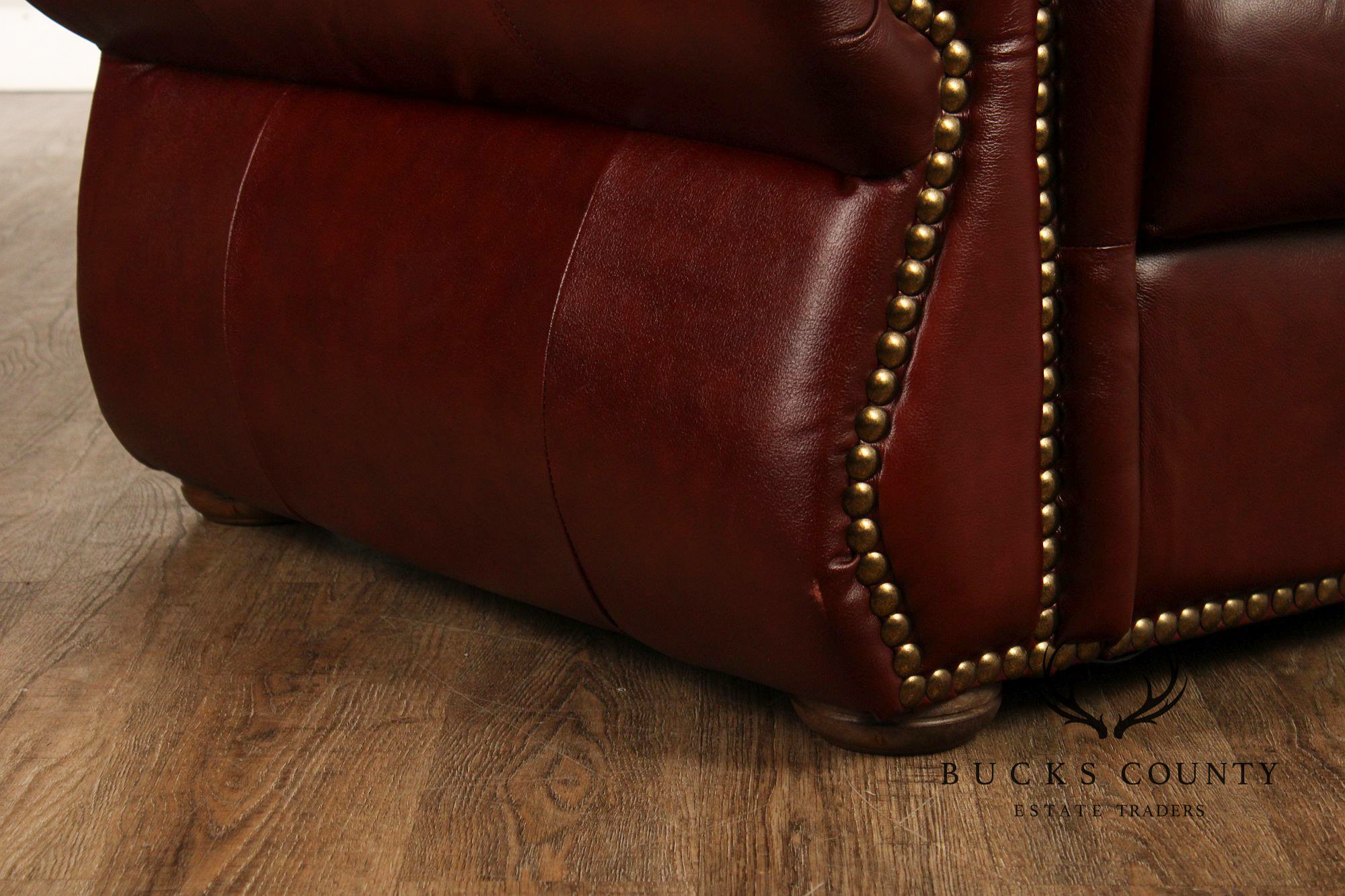 Traditional Leather Rolled Arm Nailhead Trim Sofa