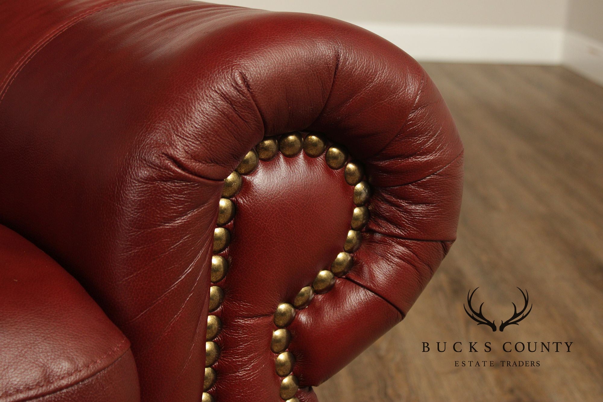 Traditional Leather Club Chair