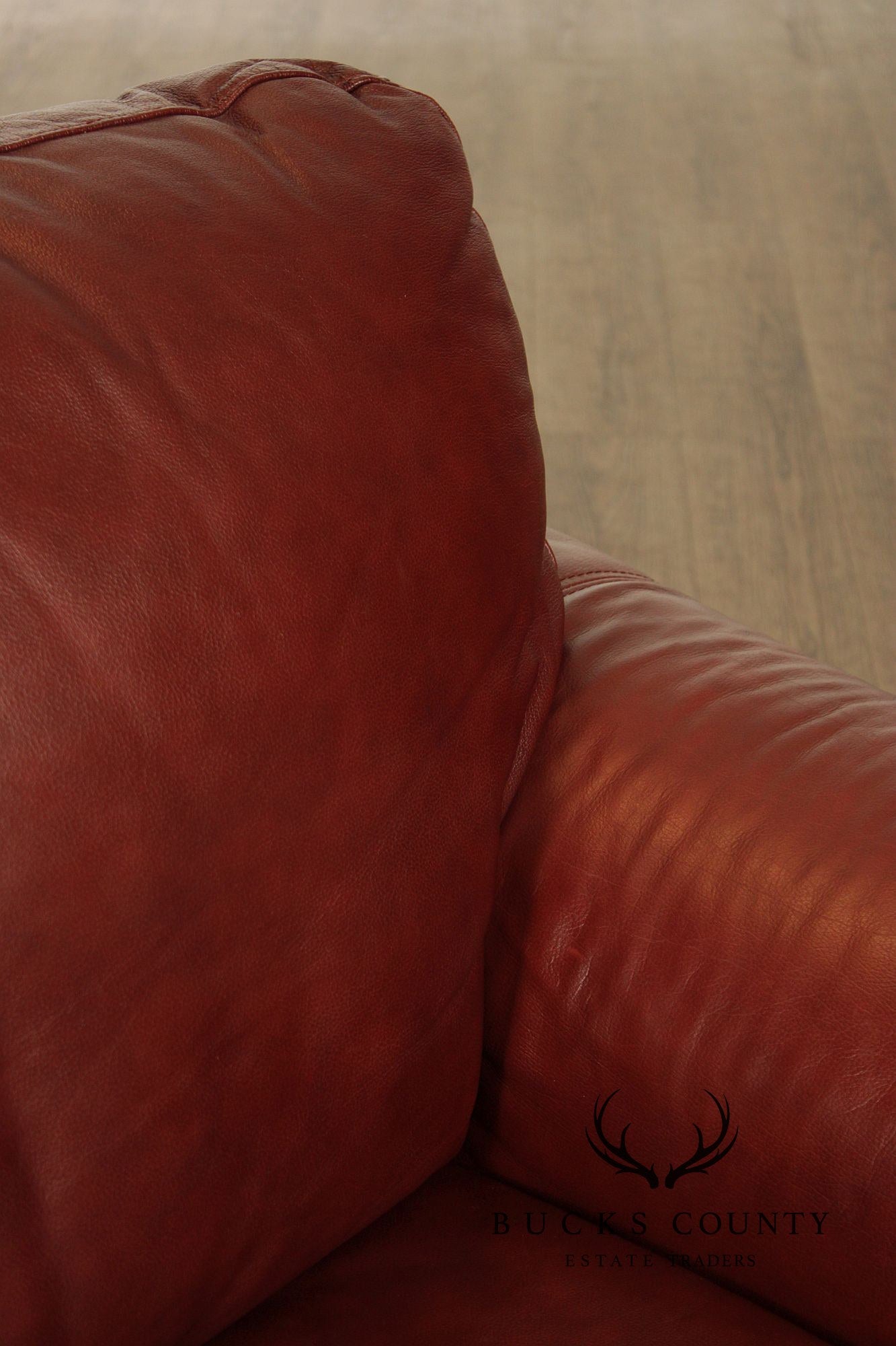 Traditional Leather Club Chair