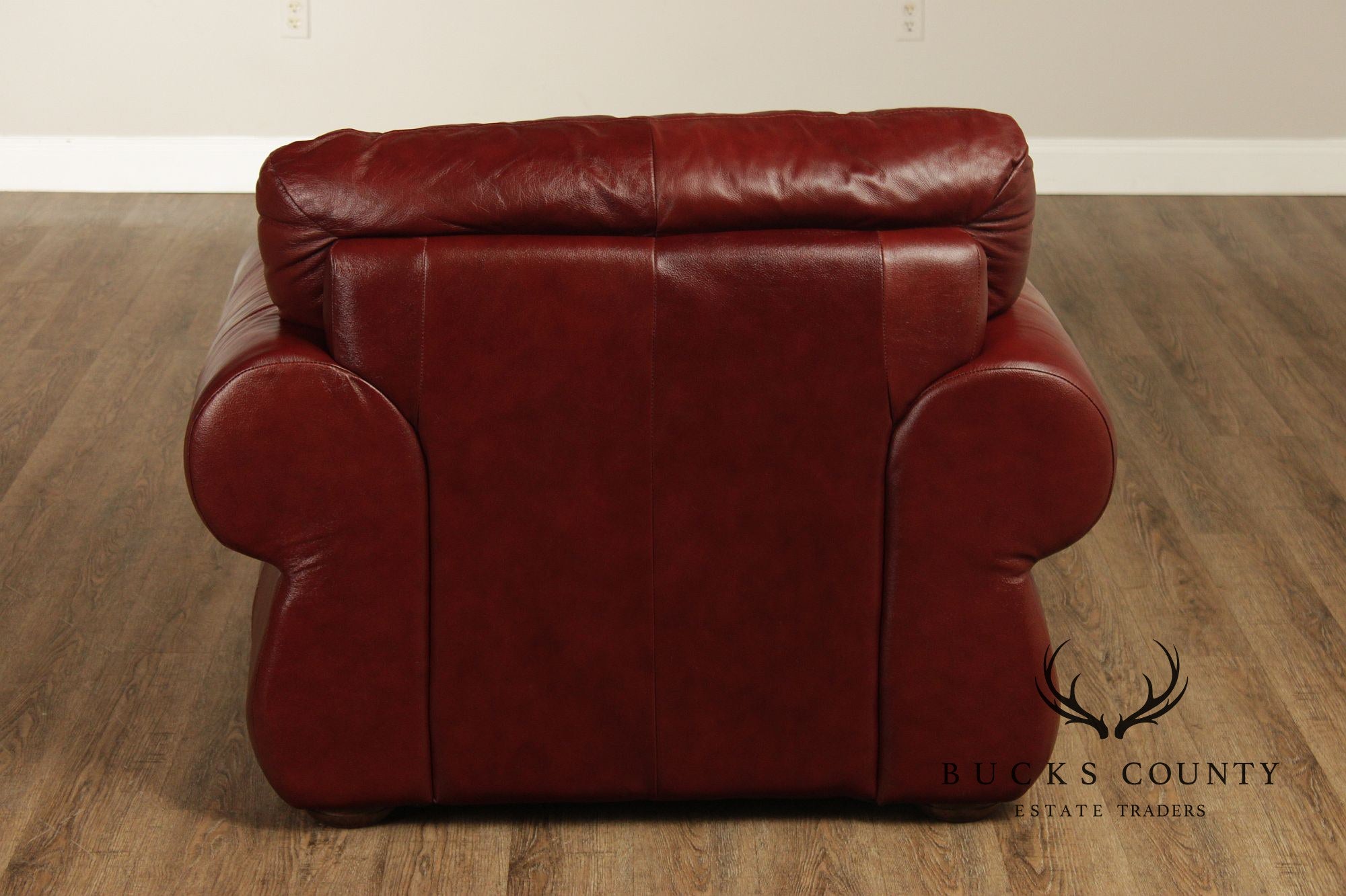 Traditional Leather Club Chair