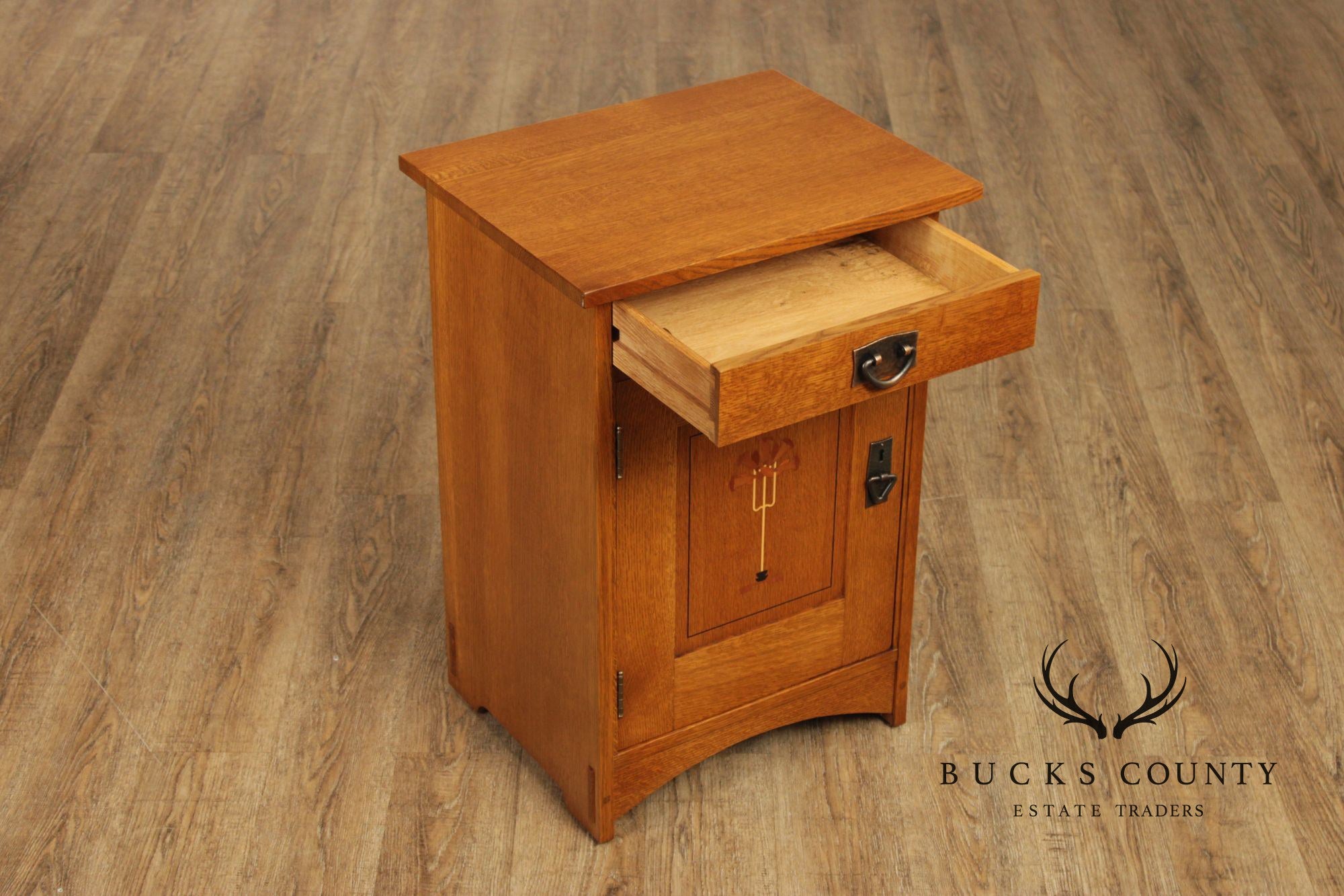 Stickley Mission Collection Pair Inlaid Oak Harvey Ellis Nightstands Bedside Cabinets