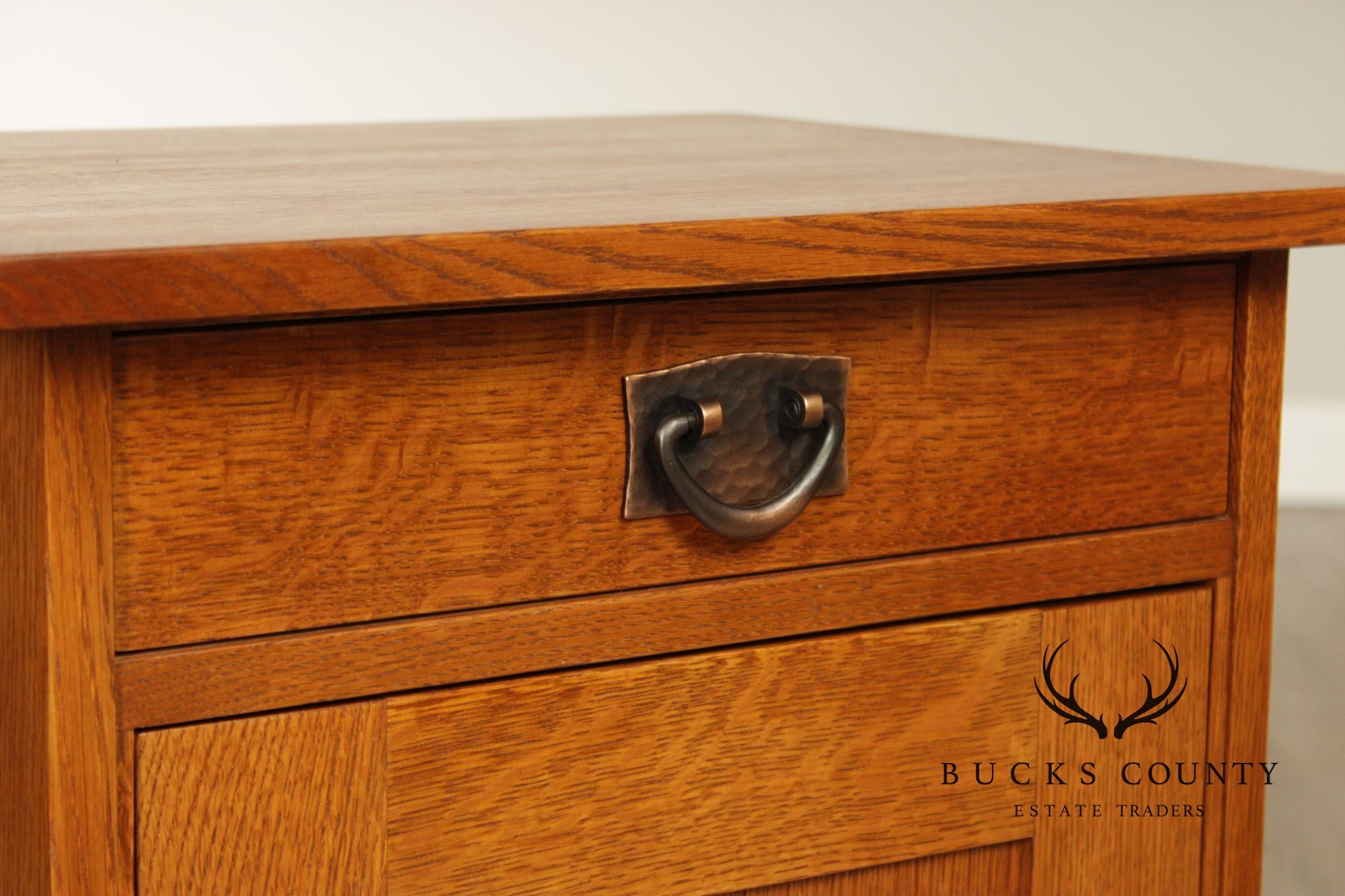Stickley Mission Collection Pair Inlaid Oak Harvey Ellis Nightstands Bedside Cabinets