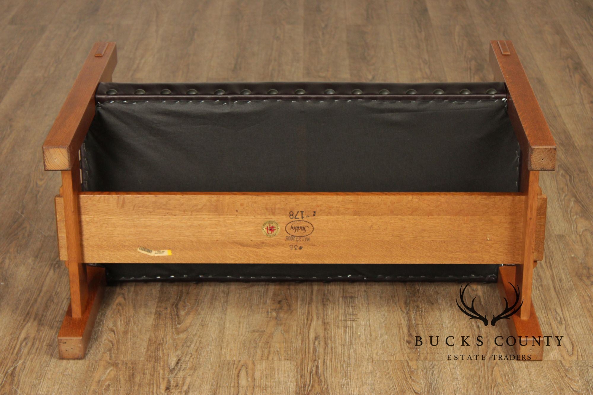 Stickley Mission Collection Oak and Leather Bench