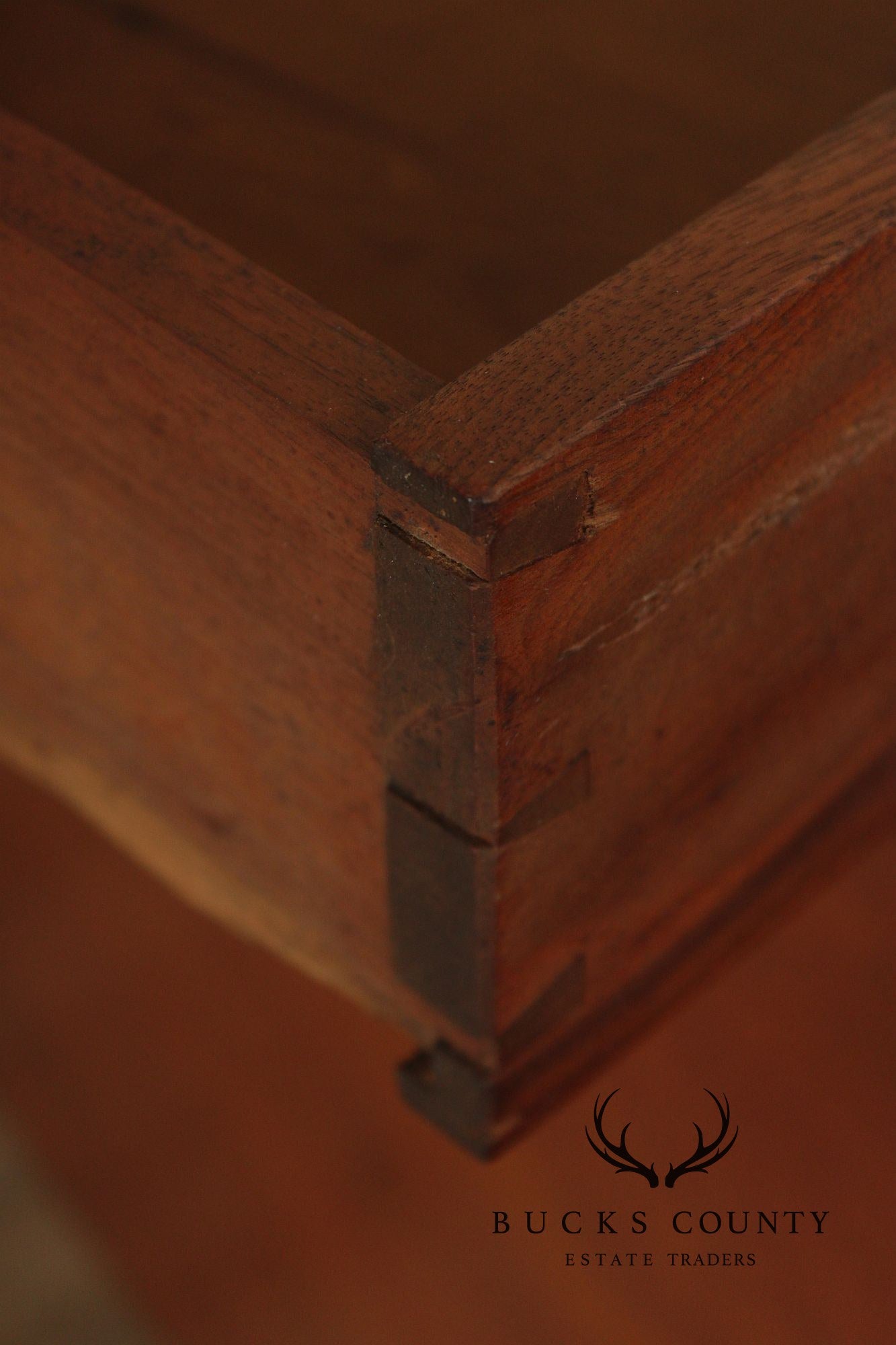 Antique American Cherry Drop-Leaf Dining Table