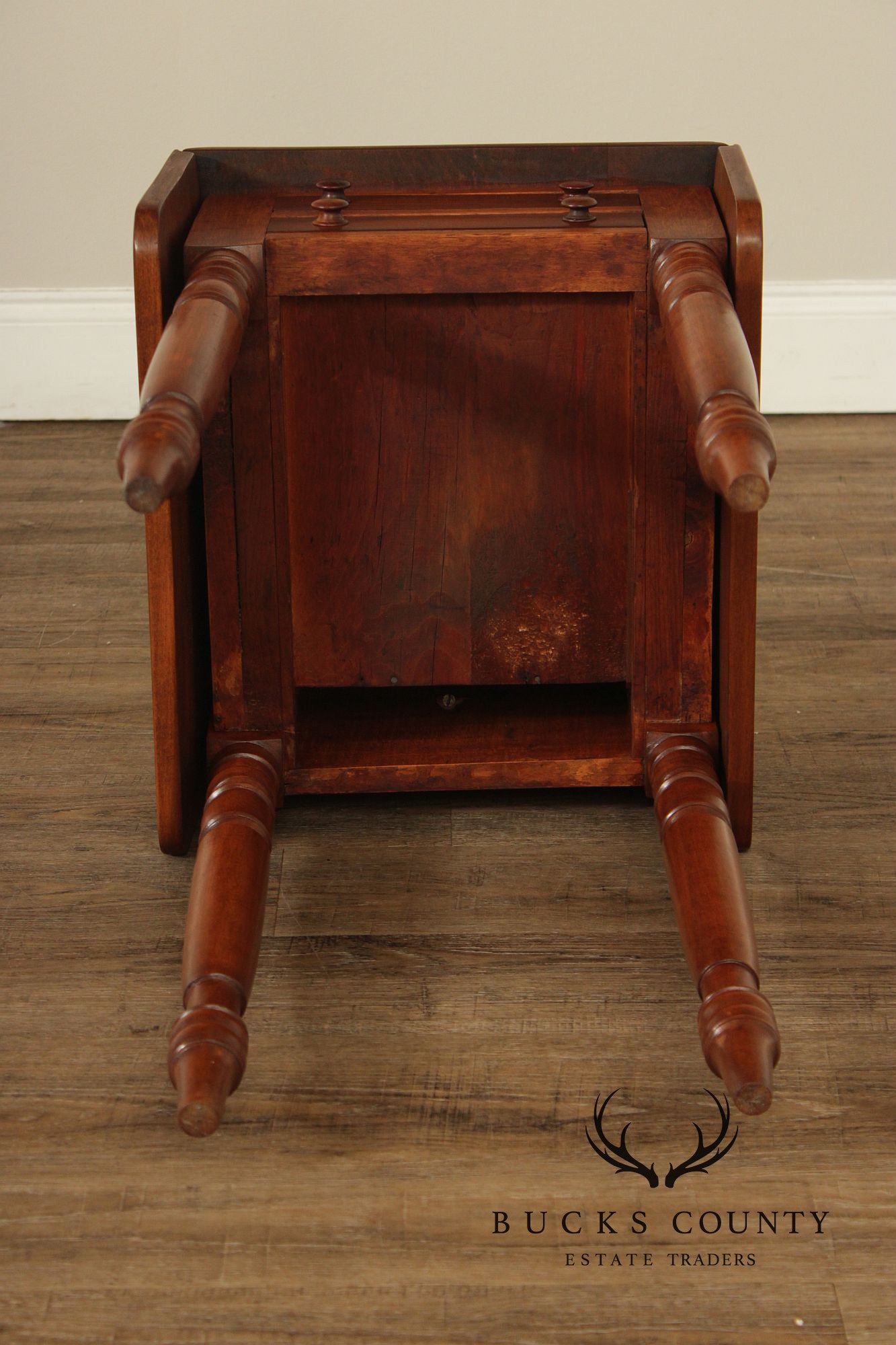 Antique Sheraton Drop-Leaf Pembroke Side Table
