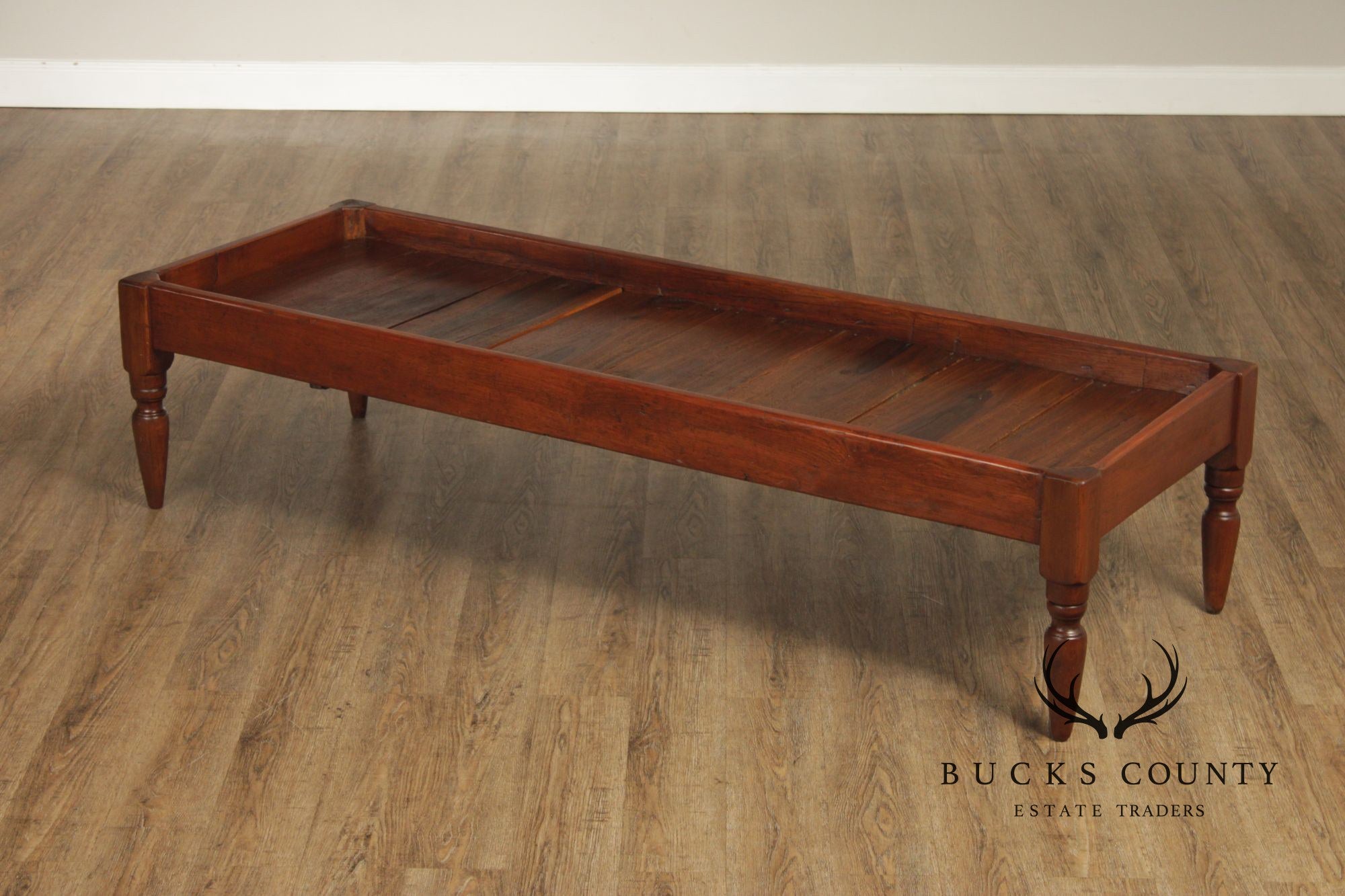 Antique Reclining Day Bed