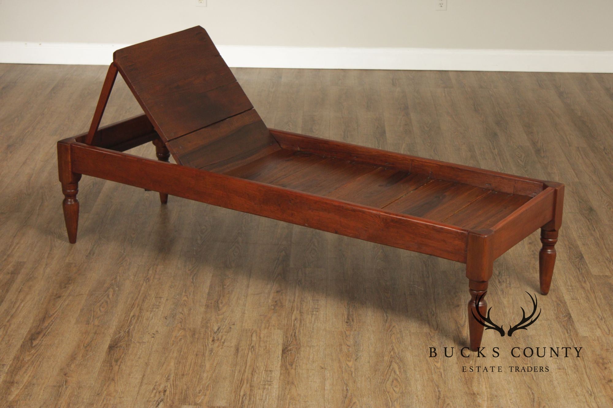 Antique Reclining Day Bed