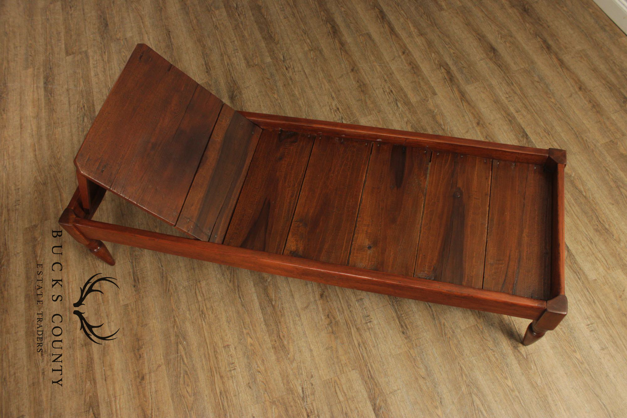 Antique Reclining Day Bed