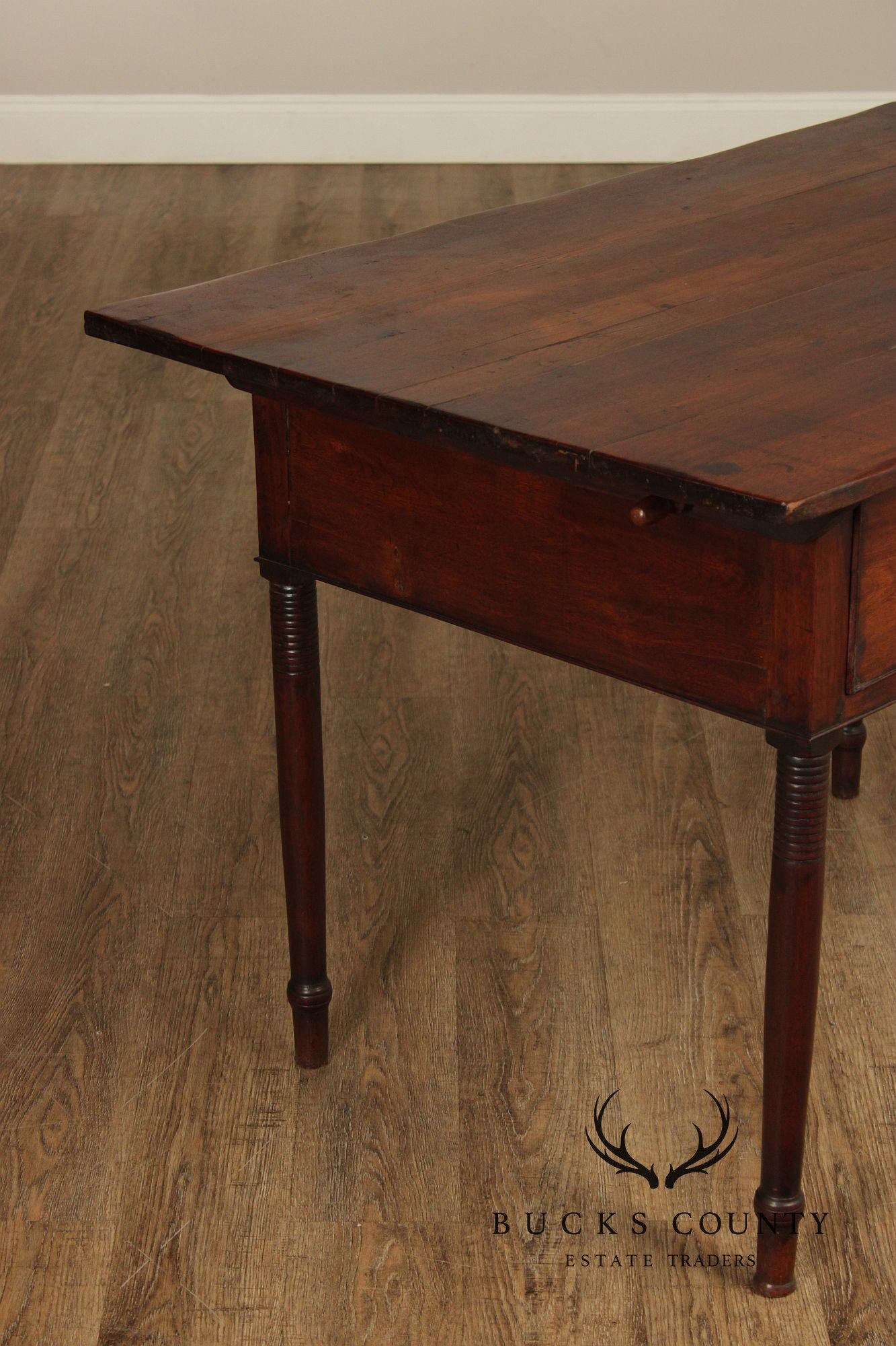 Federal Period Sheraton Style Walnut Tavern Table
