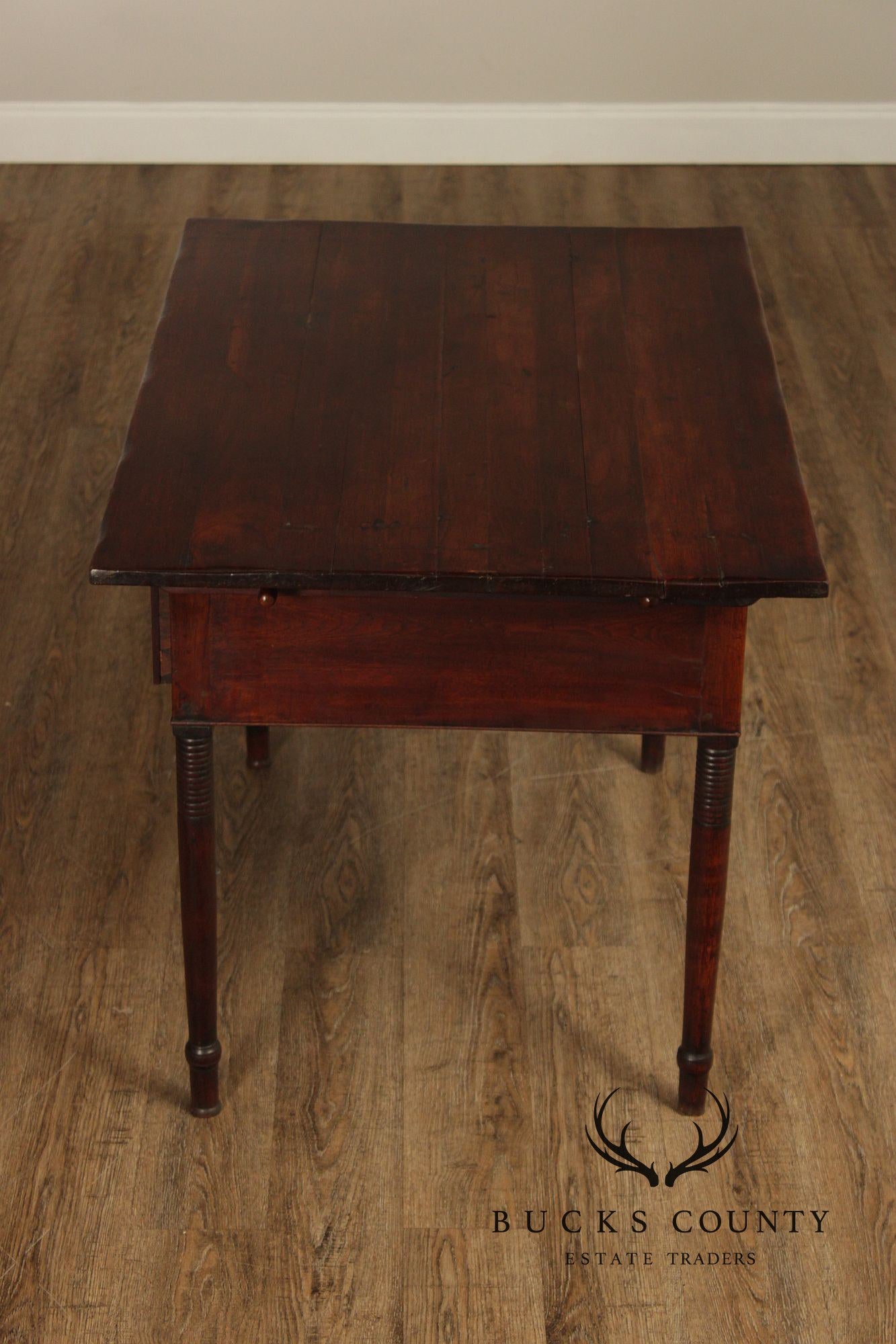 Federal Period Sheraton Style Walnut Tavern Table