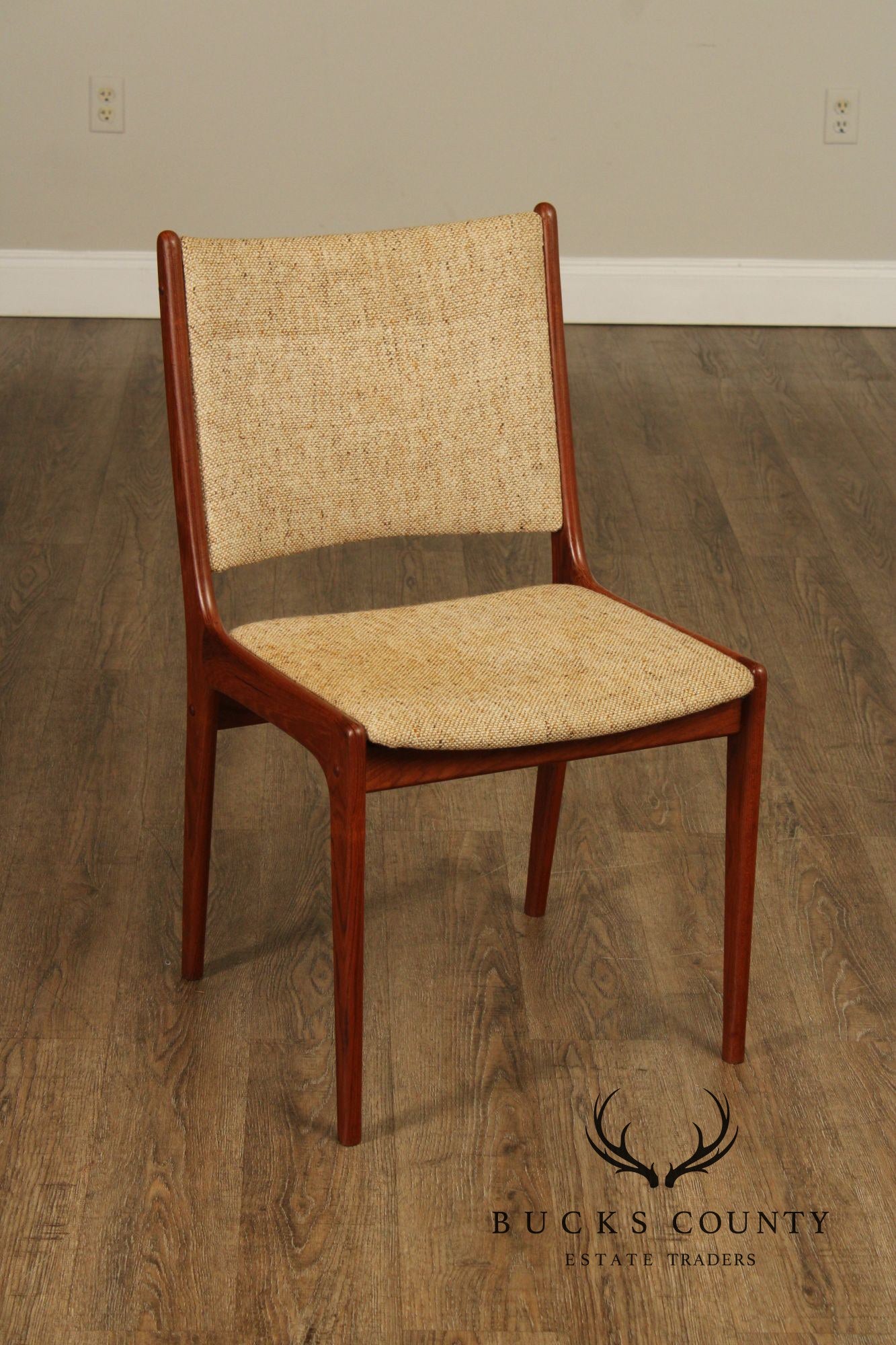 Sun Furniture Danish Modern Style Pair of Teak Side Chairs
