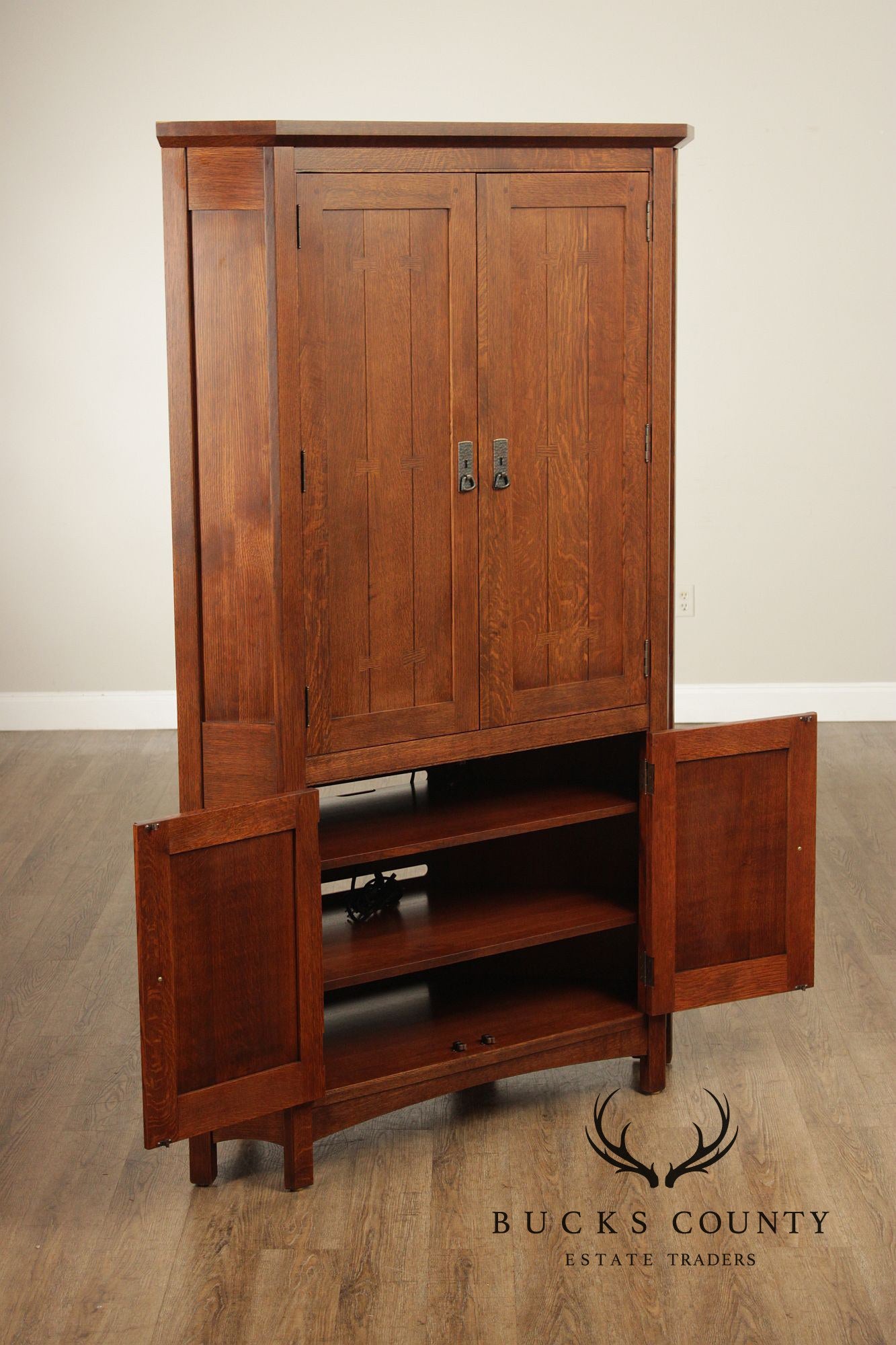 Stickley Mission Collection Oak Corner TV Cabinet