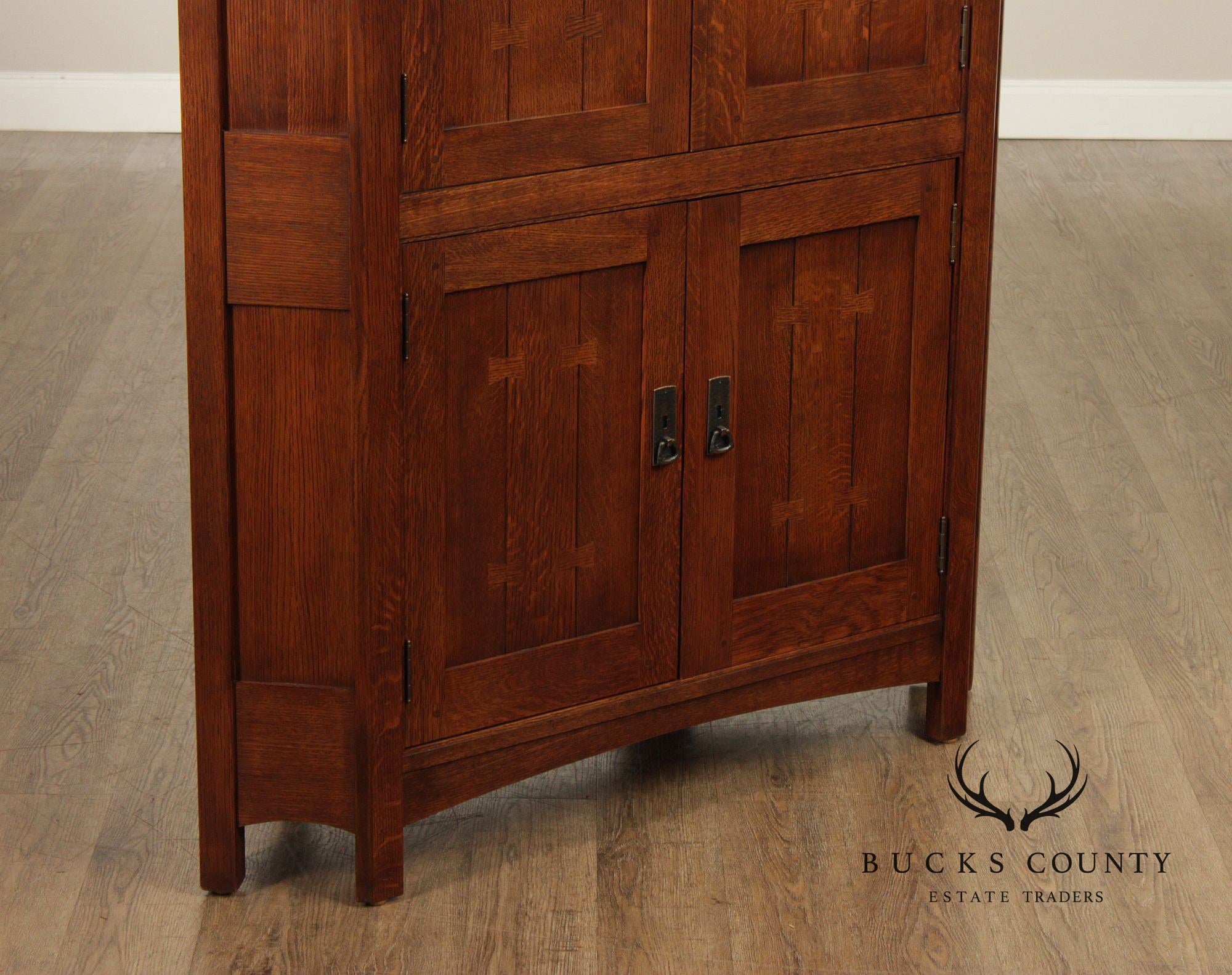Stickley Mission Collection Oak Corner TV Cabinet