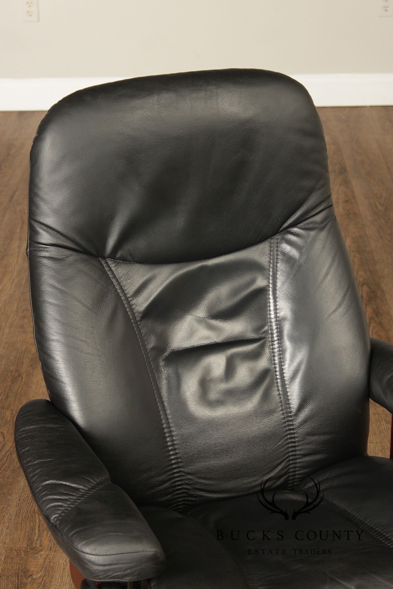 Ekornes Stressless Black Leather Recliner Lounge Chair With Ottoman