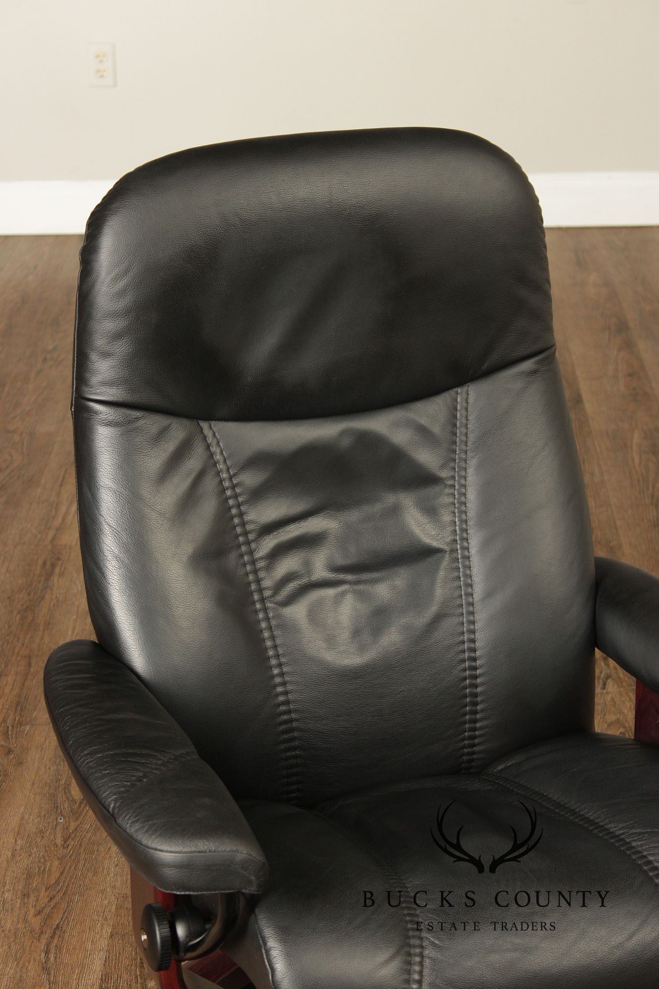 Ekornes Stressless Black Leather Recliner With Ottoman