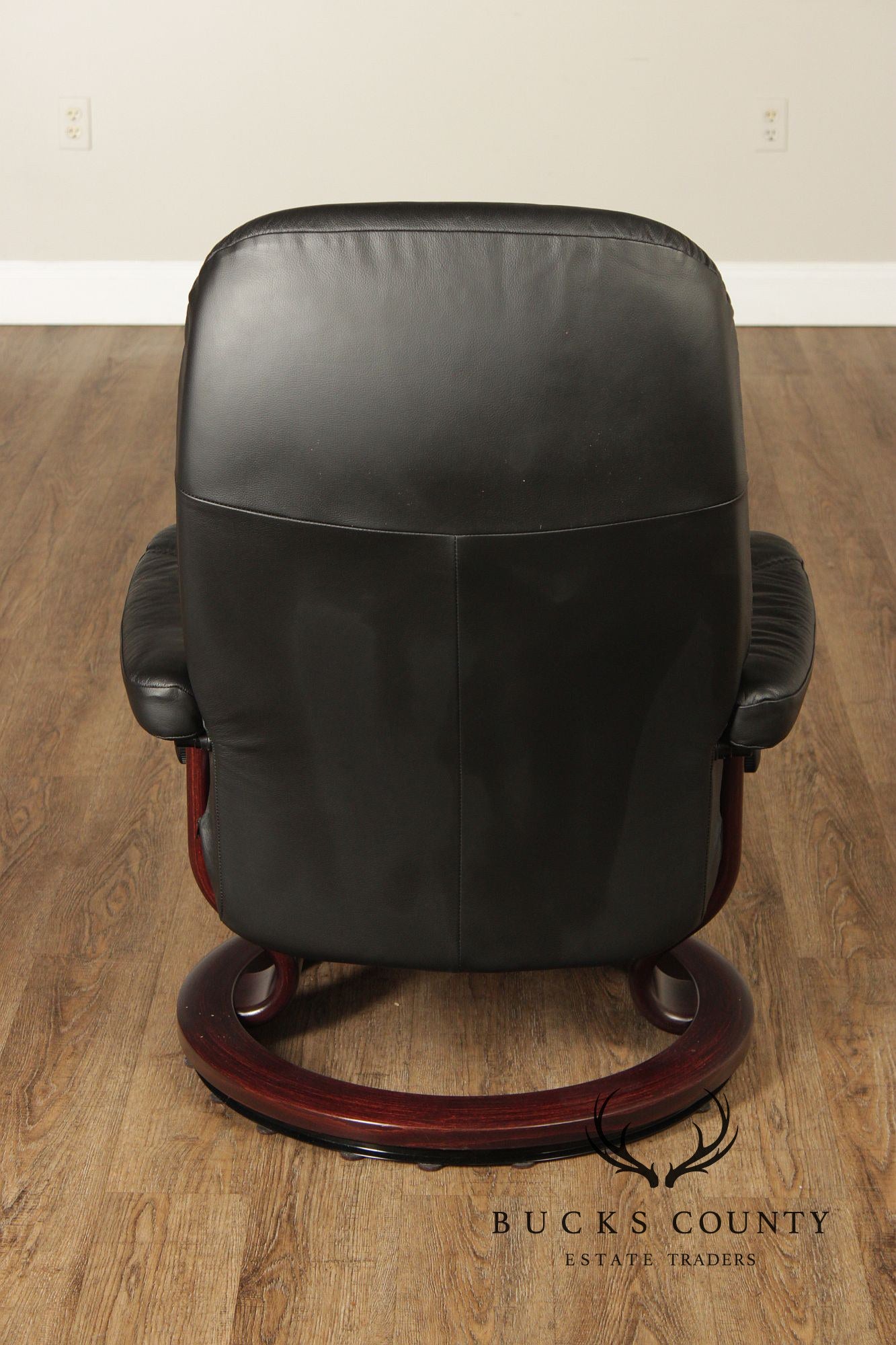 Ekornes Stressless Black Leather Recliner With Ottoman