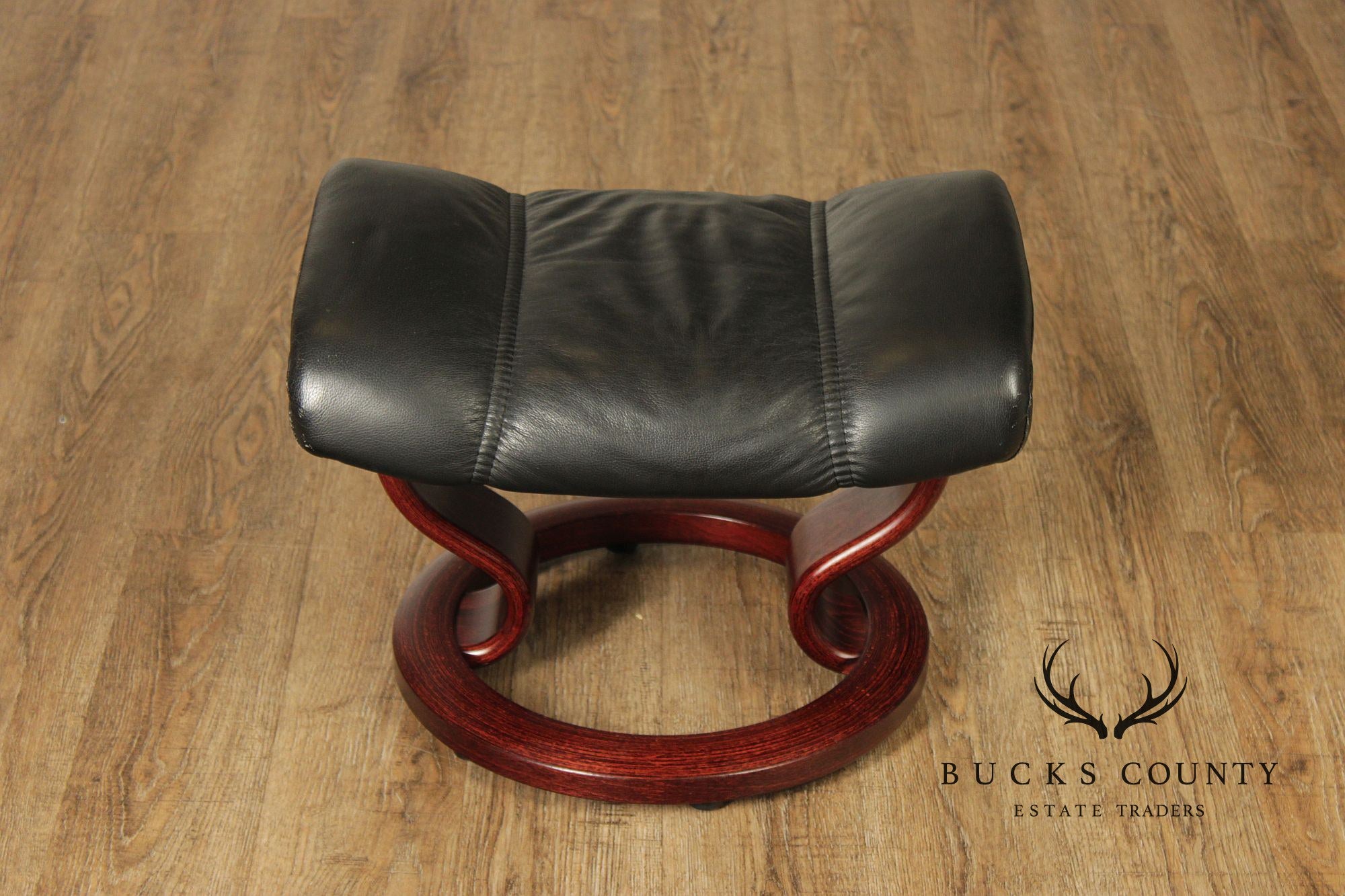 Ekornes Stressless Black Leather Recliner With Ottoman