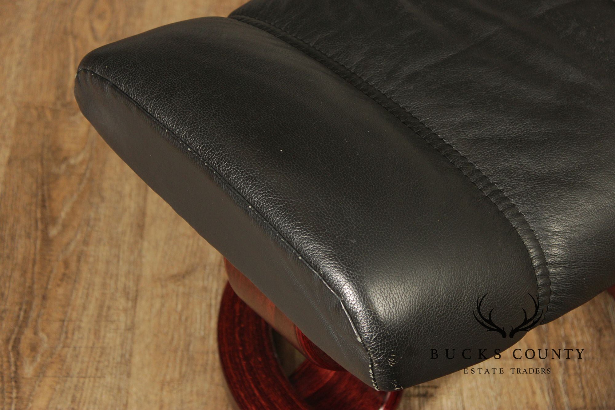 Ekornes Stressless Black Leather Recliner With Ottoman