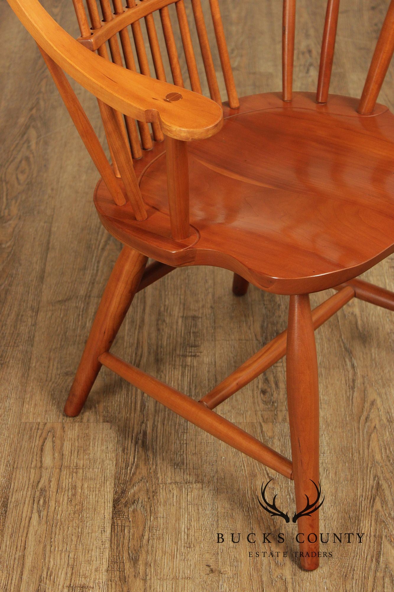 Pennsylvania House Set Of Eight Windsor Style Cherry Dining Chairs