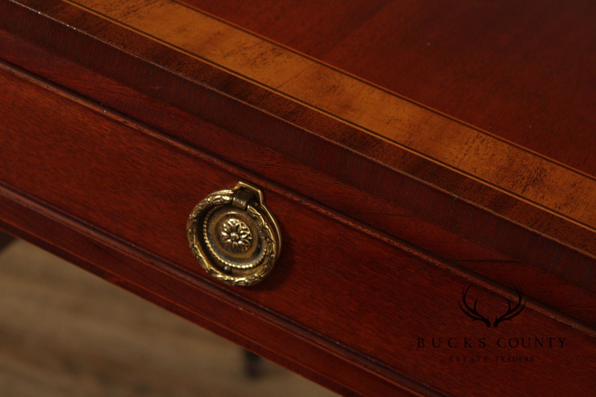 Baker Hepplewhite Style Mahogany Pembroke Drop-Leaf Table