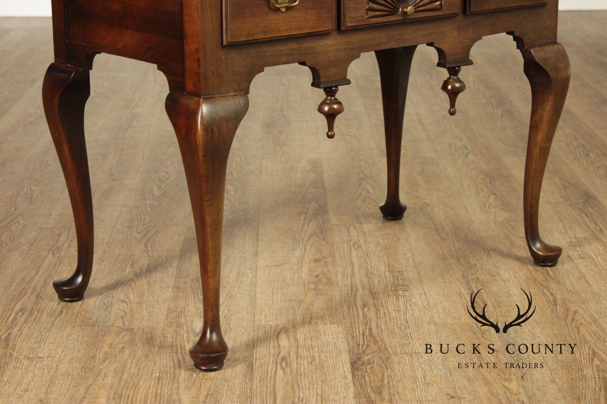 Statton Private Collection Queen Anne Style Cherry Lowboy