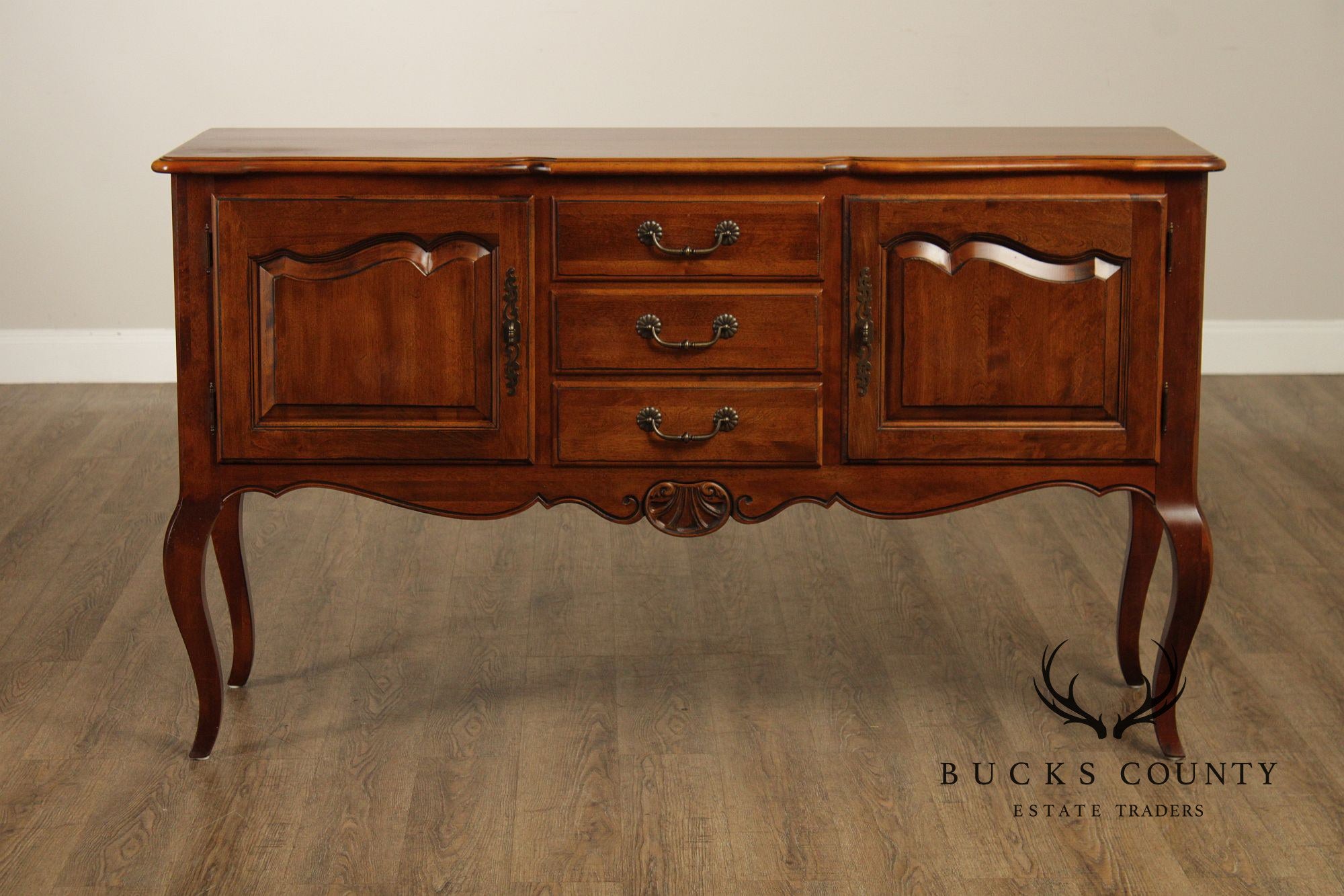 Ethan Allen 'Country French' Sideboard
