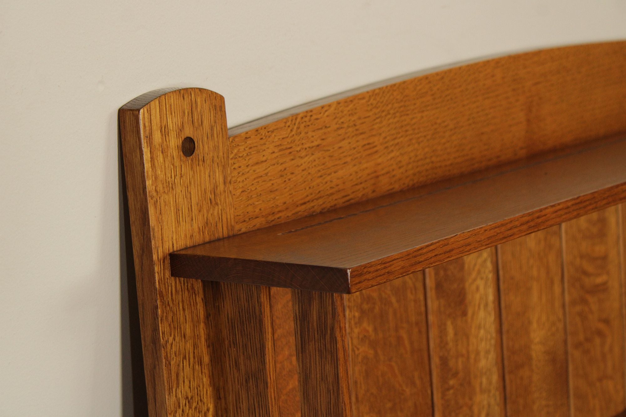 Stickley Mission Collection Oak Plate Rack