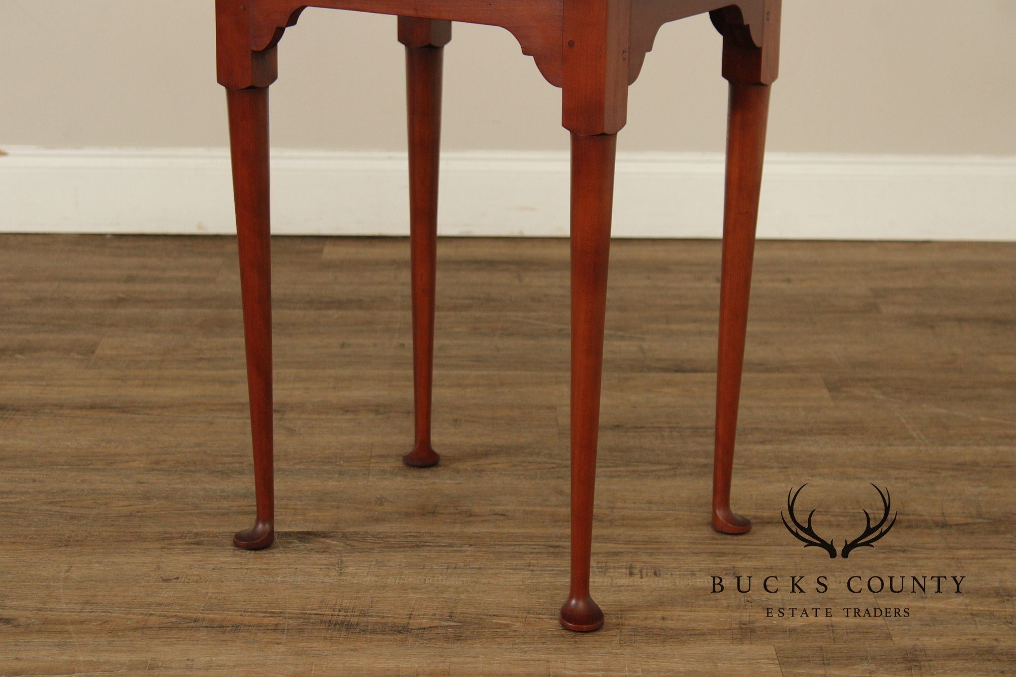 Eldred Wheeler Queen Anne Style Oval Cherry Side Table