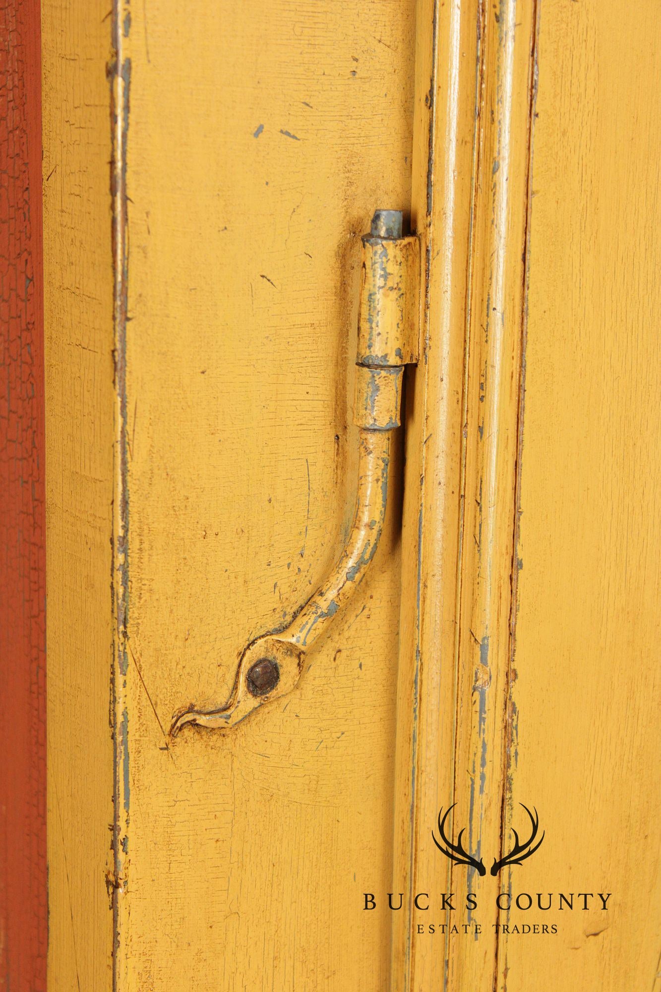 Custom Quality Country Farmhouse Painted Armoire Storage Cupboard