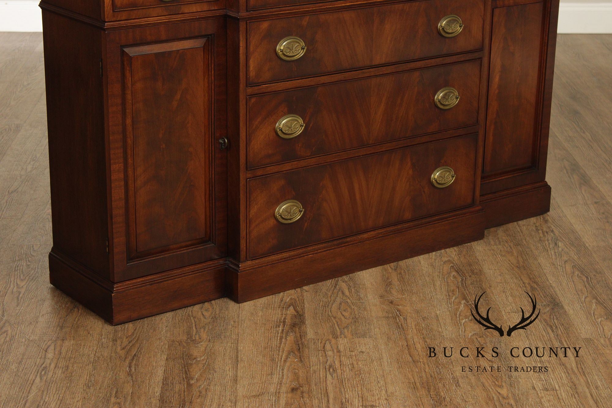 Colonial Treasure House Collection Georgian Style Mahogany Breakfront