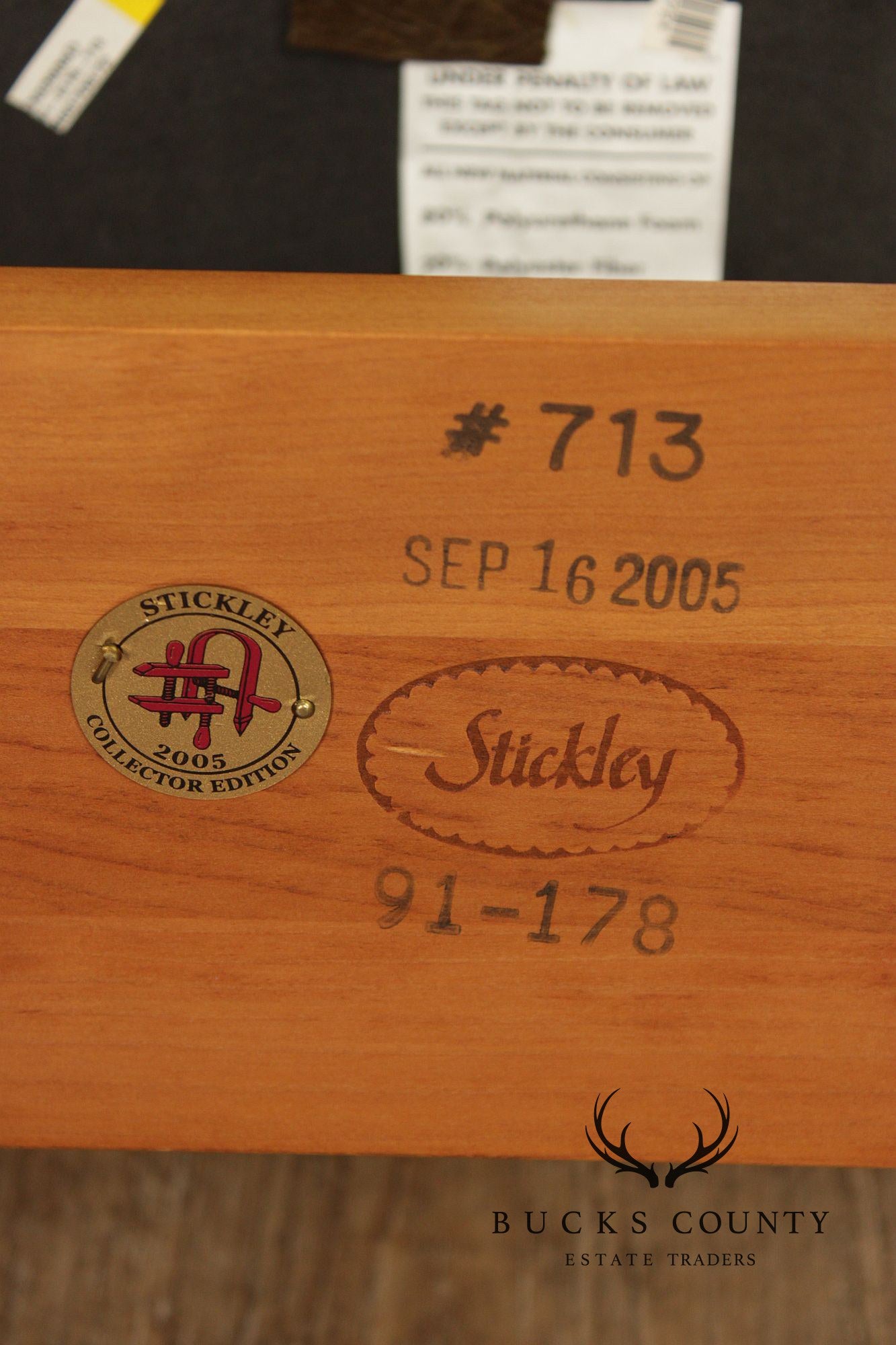 Stickley Mission Collection Cherry and Leather Bench