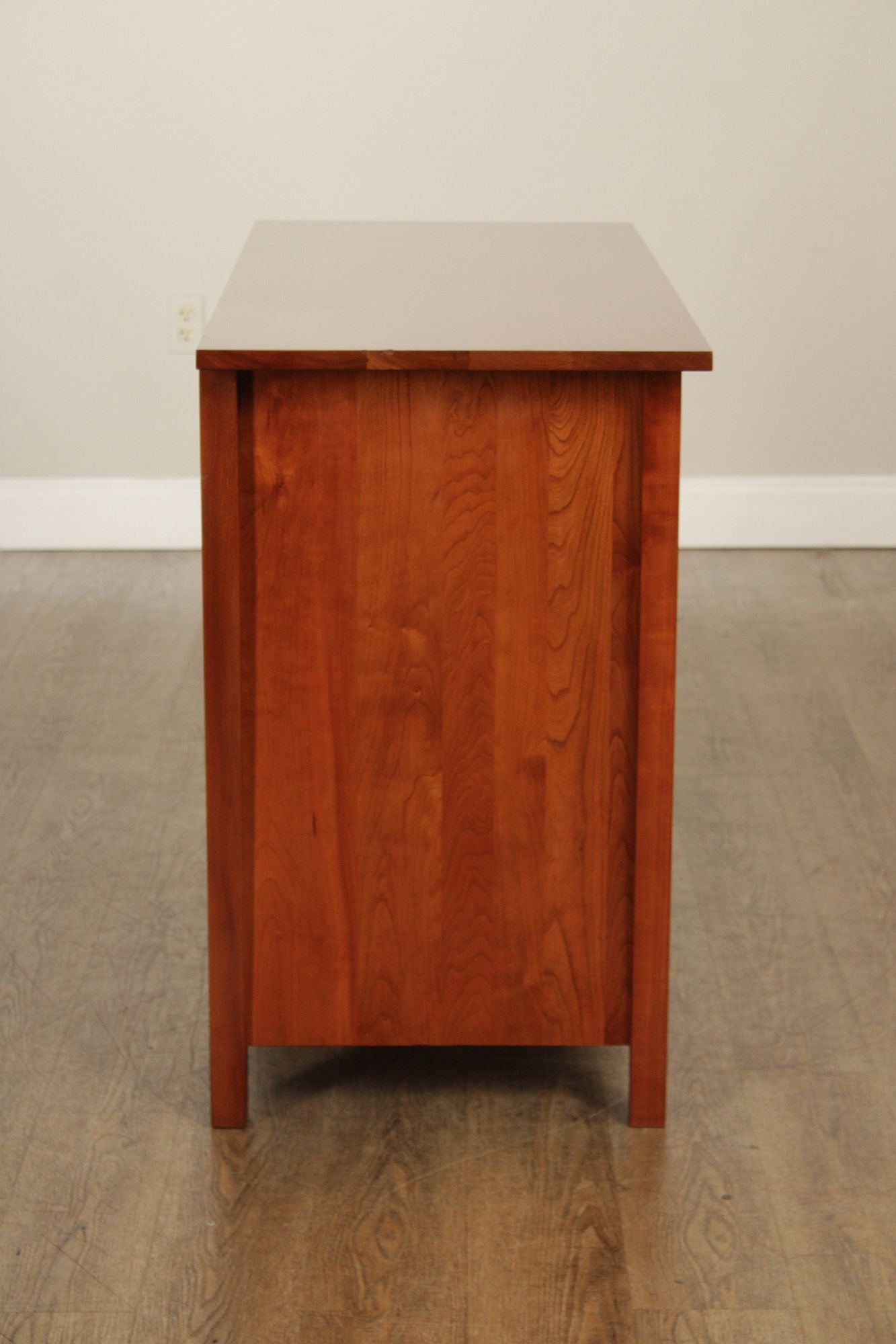 Stickley Mission Collection Harvey Ellis Cherry and Maple Single Dresser