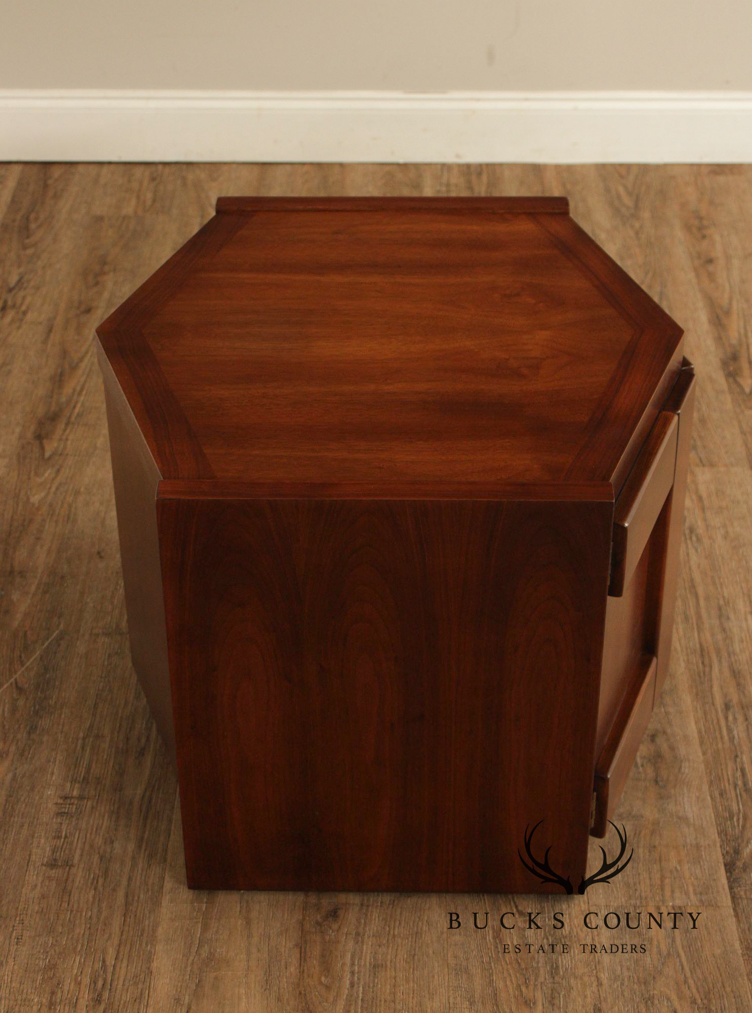 Lane Furniture Mid Century Modern Walnut Cabinet End Table