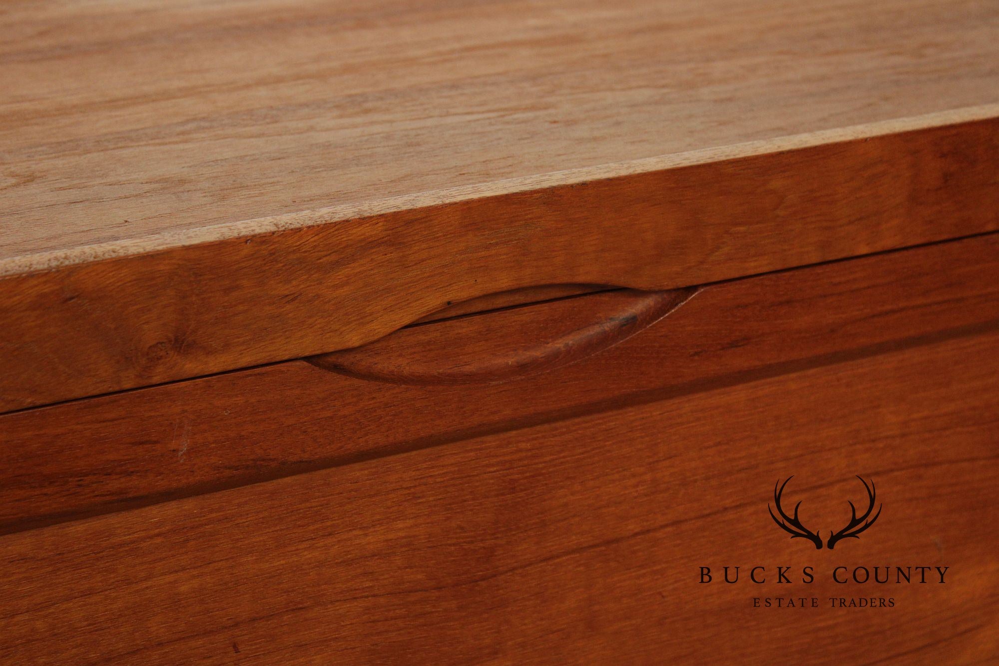 Teak N'Yu Danish Modern Style Teak Blanket Chest