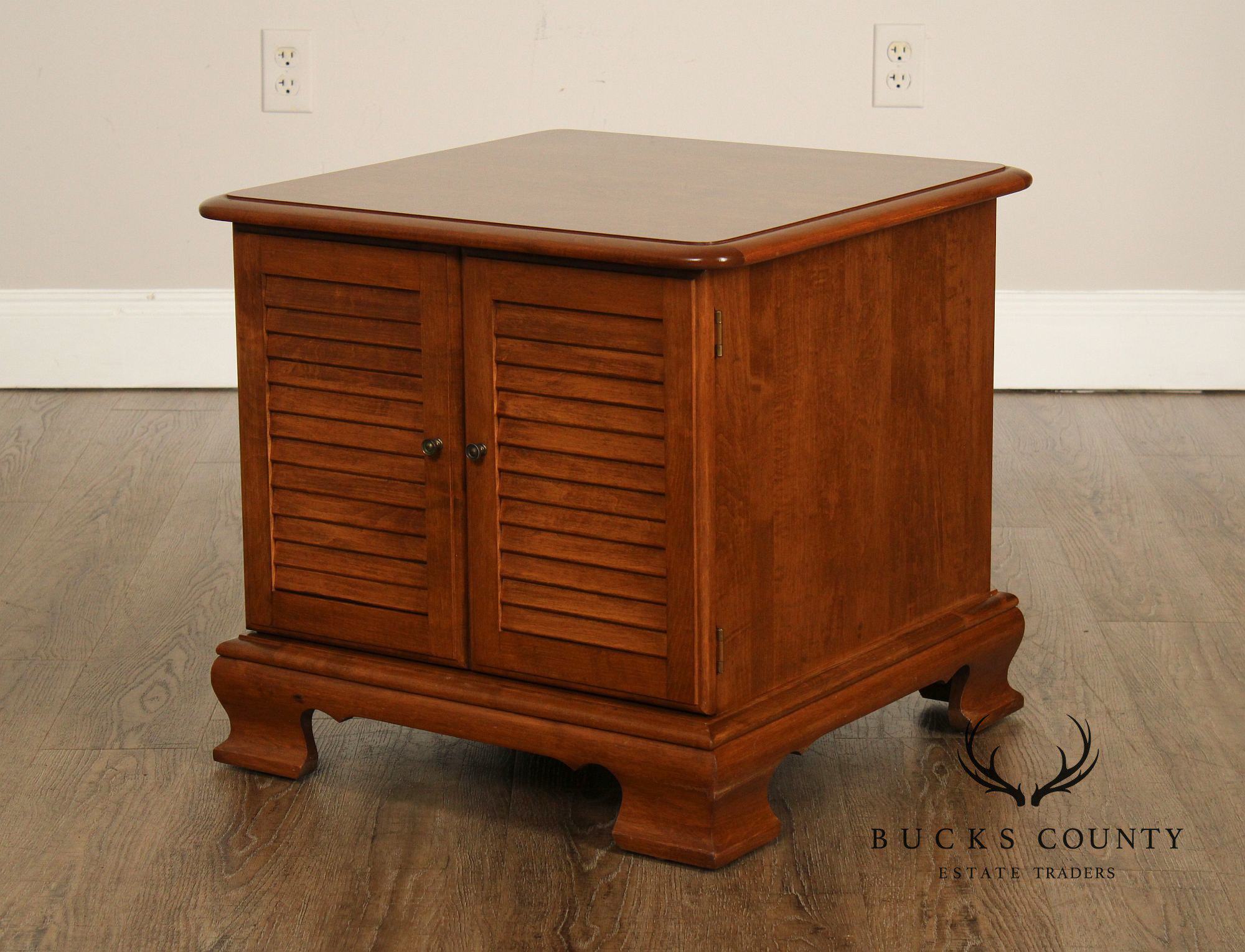 Ethan Allen Heirloom Nutmeg Maple Louvered Door Record Cabinet Side Table