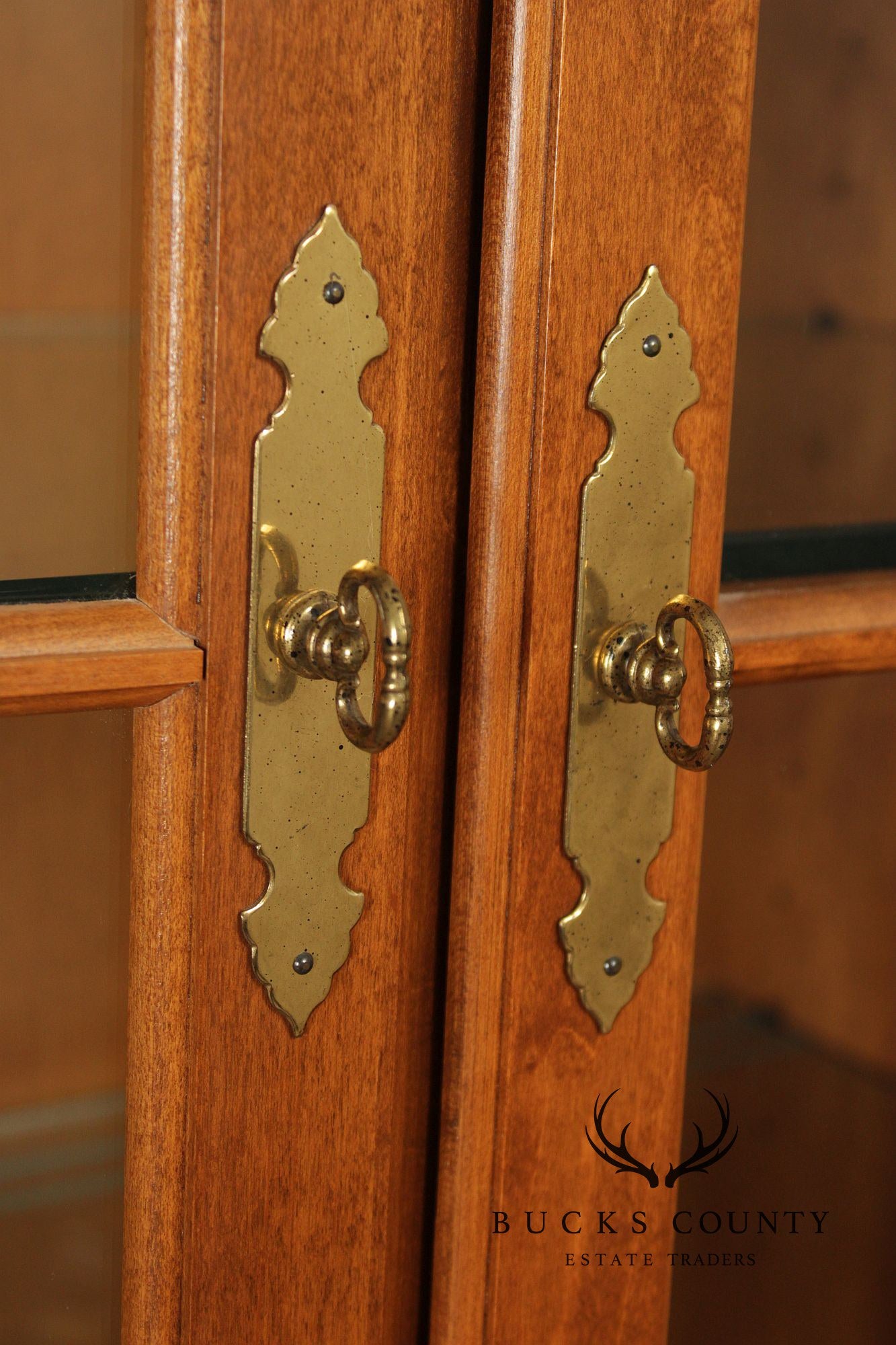 Ethan Allen 1776 Collection Pair Maple Display Bookcase Cabinets