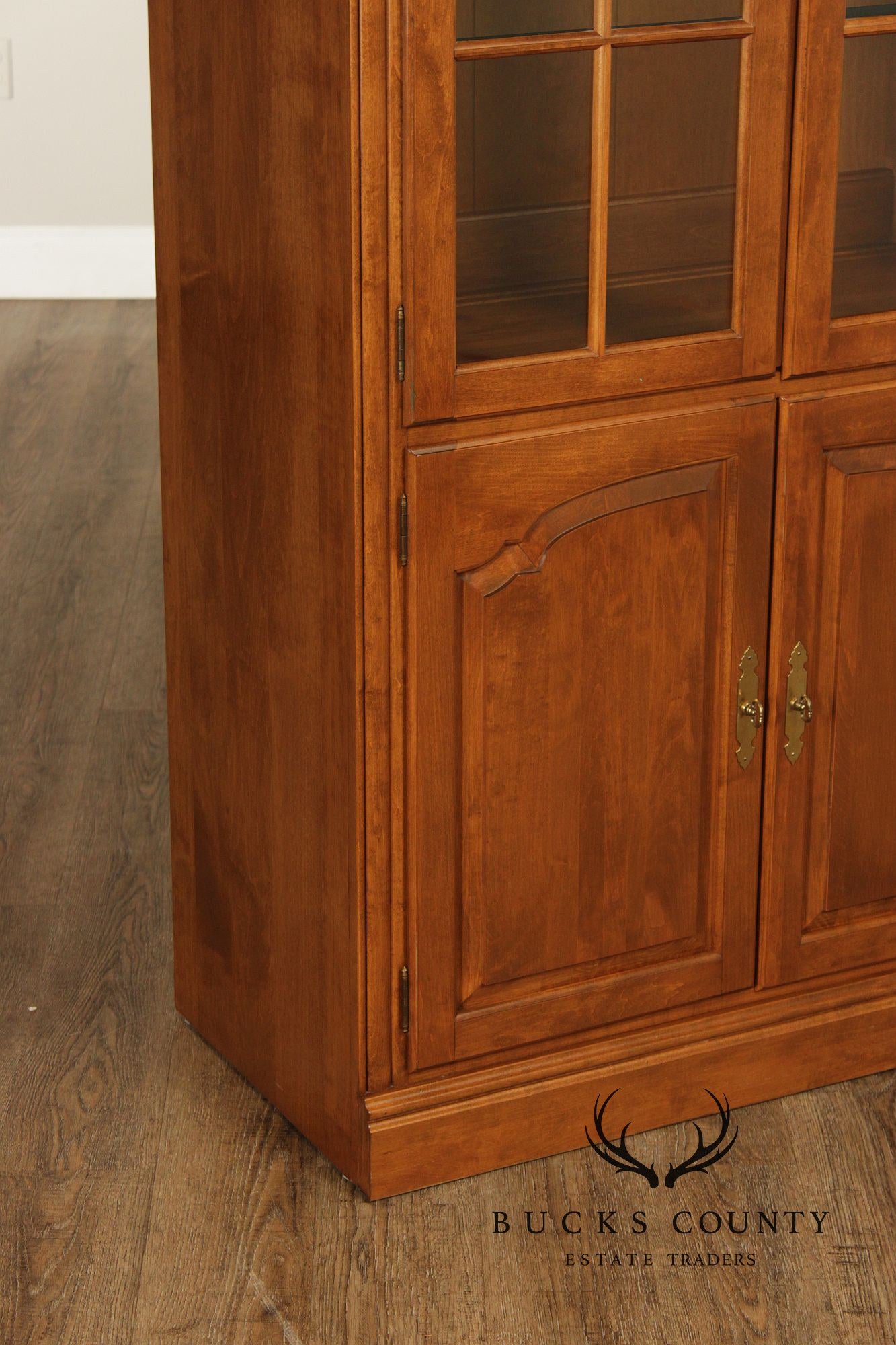 Ethan Allen 1776 Collection Pair Maple Display Bookcase Cabinets